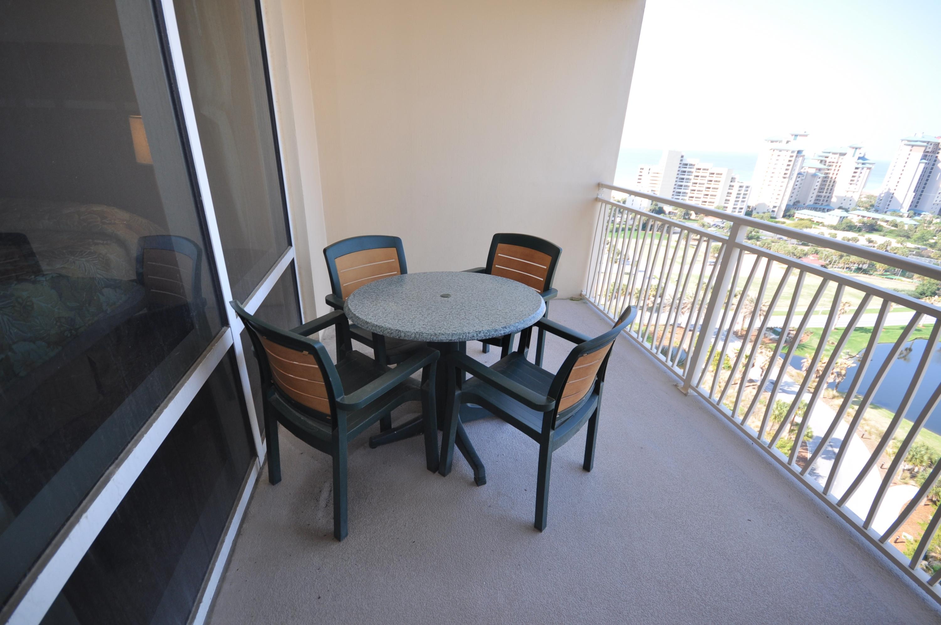 Luau - Residential Lease
