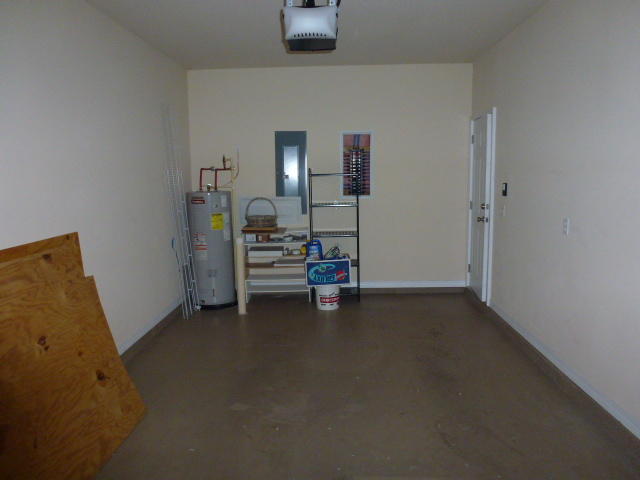 MERIDIAN SQUARE T/H - Residential Lease