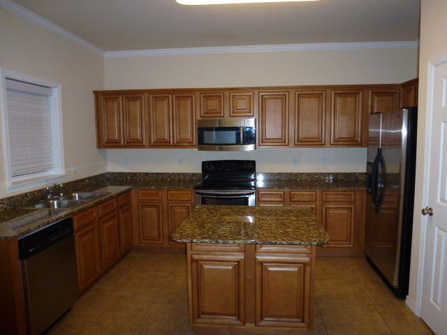 MERIDIAN SQUARE T/H - Residential Lease