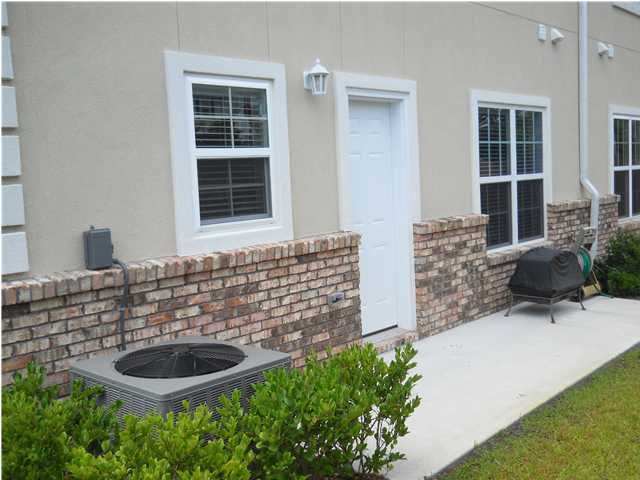MERIDIAN SQUARE T/H - Residential Lease