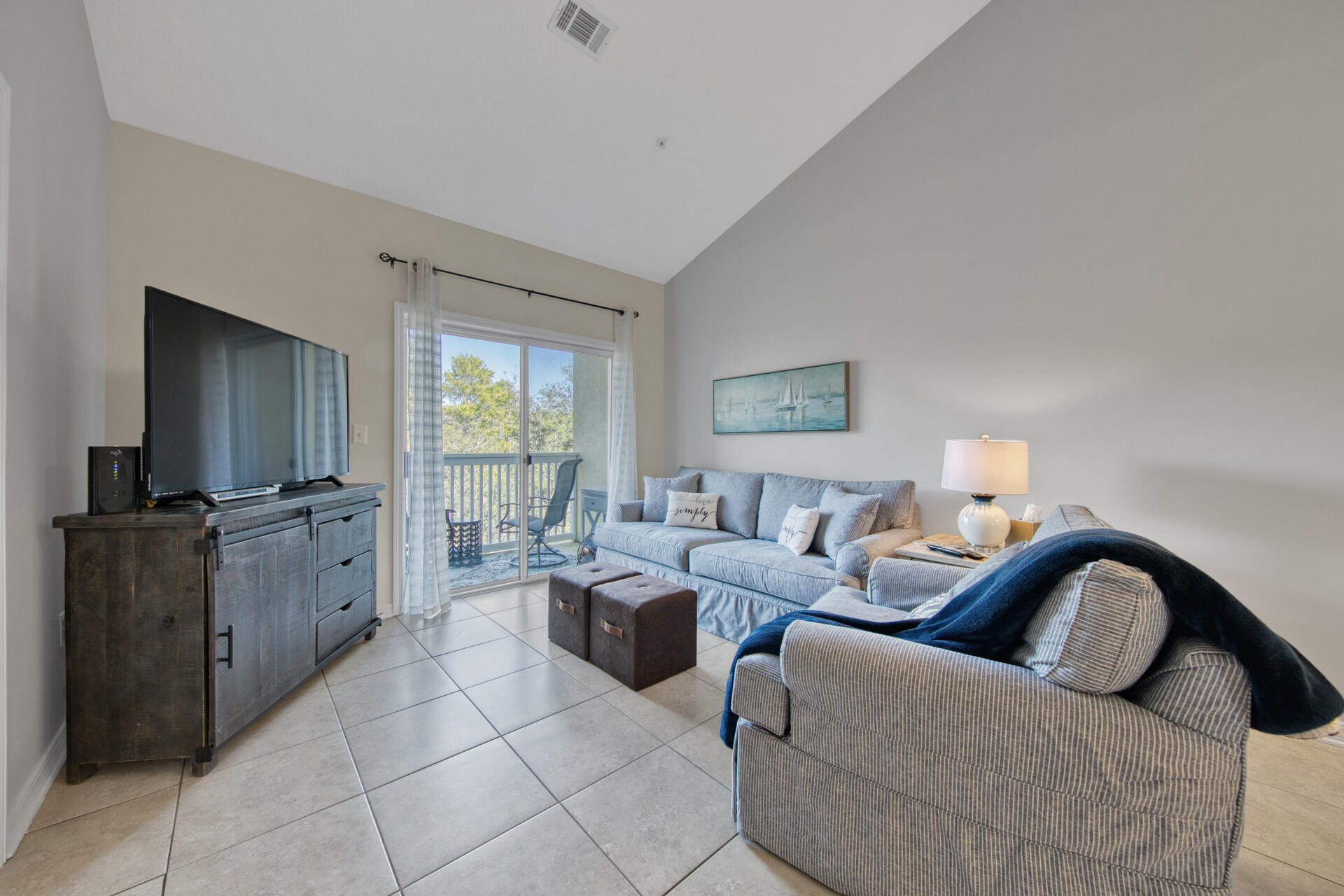 HERONS WATCH CONDO PH 4 - Residential
