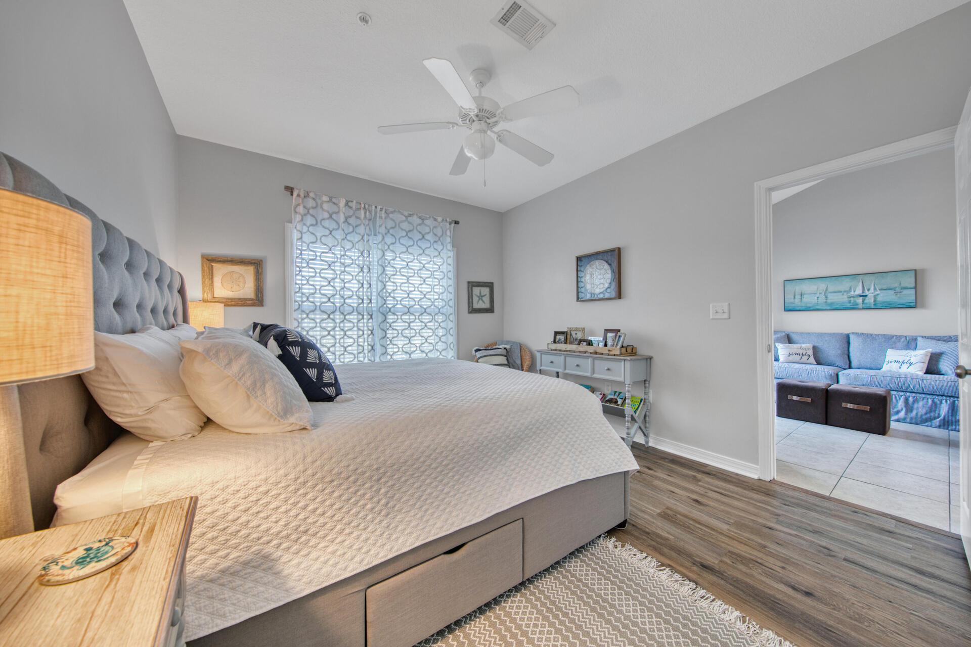 HERONS WATCH CONDO PH 4 - Residential