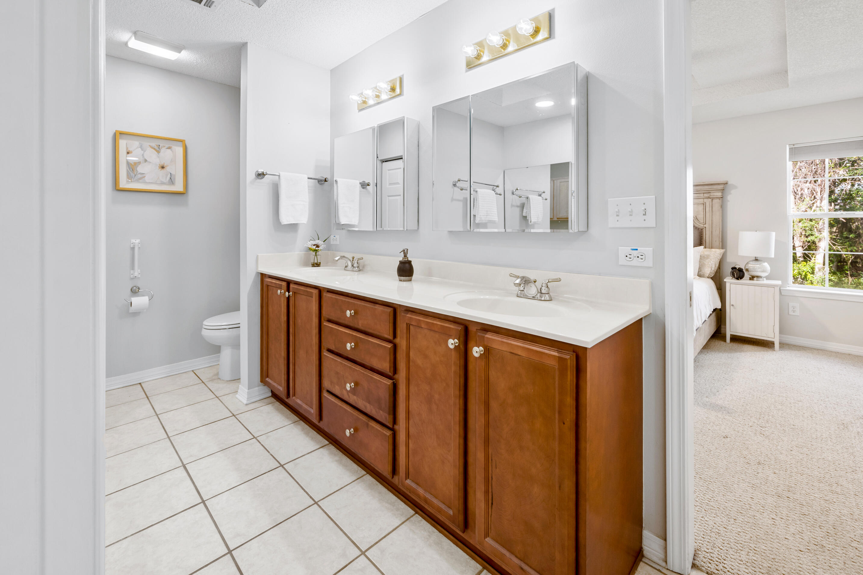 NORTH RIDGE GARDENS - Residential