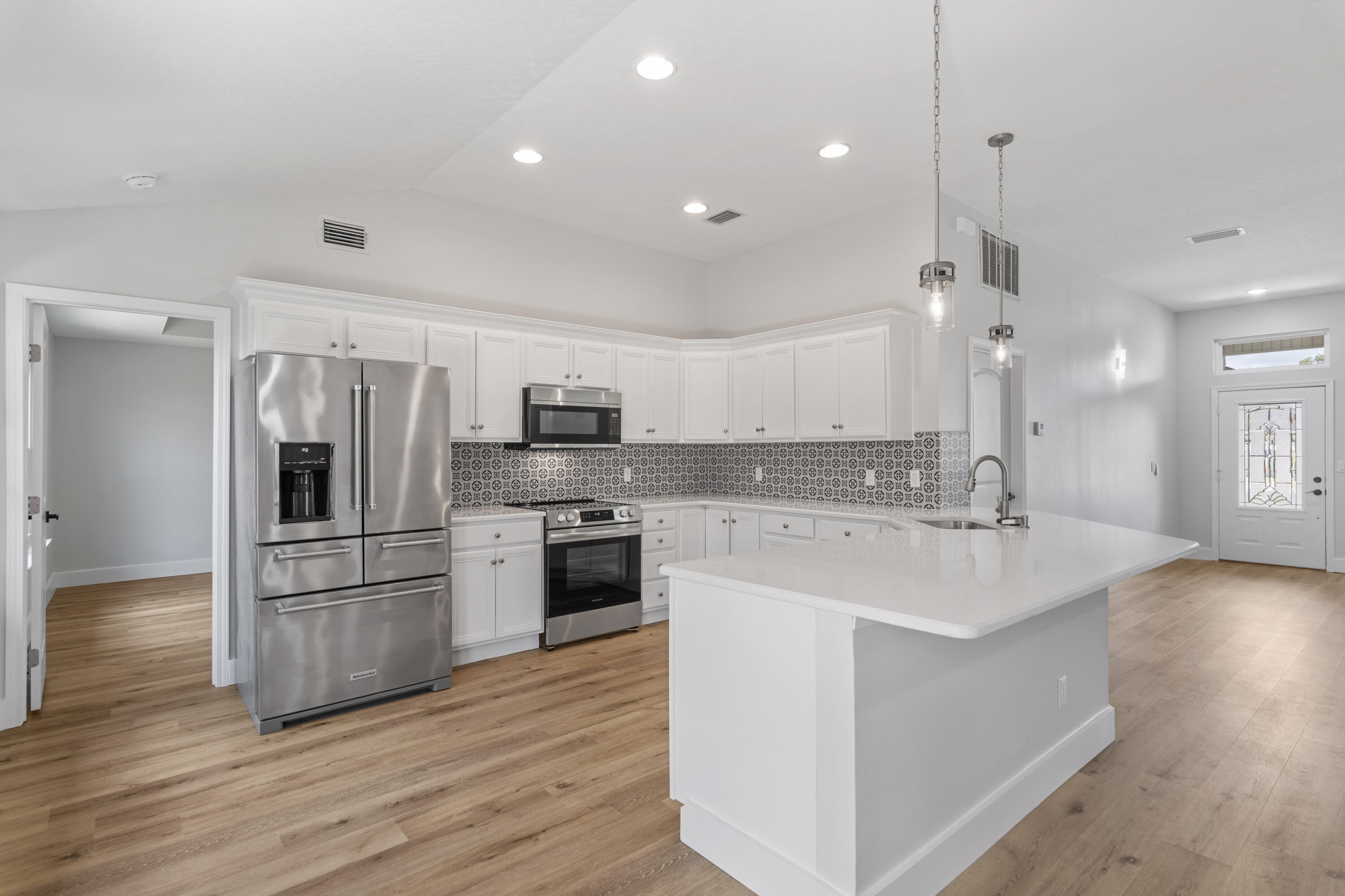 NORTH RIDGE CREEK S/D 1ST ADDN - Residential