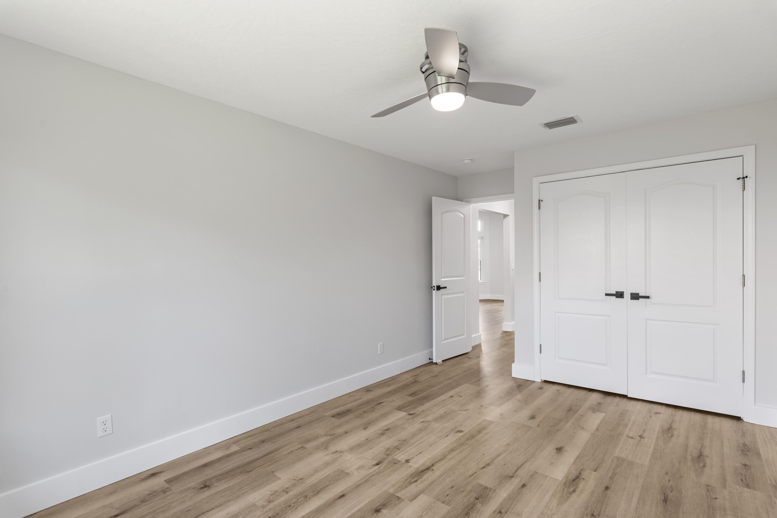 NORTH RIDGE CREEK S/D 1ST ADDN - Residential