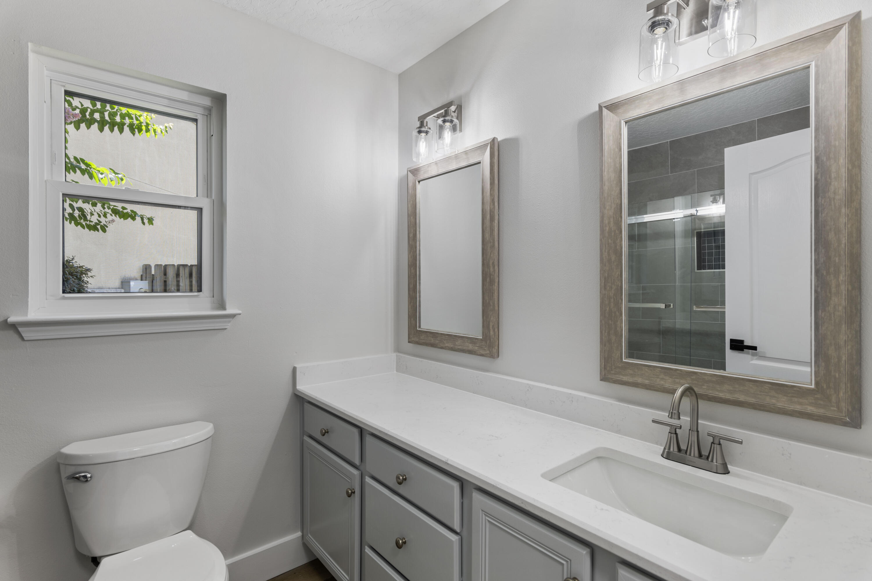 NORTH RIDGE CREEK S/D 1ST ADDN - Residential