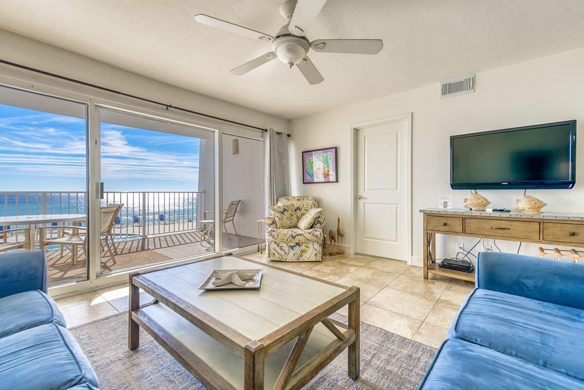BEACH HOUSE CONDO PH 1 - Residential