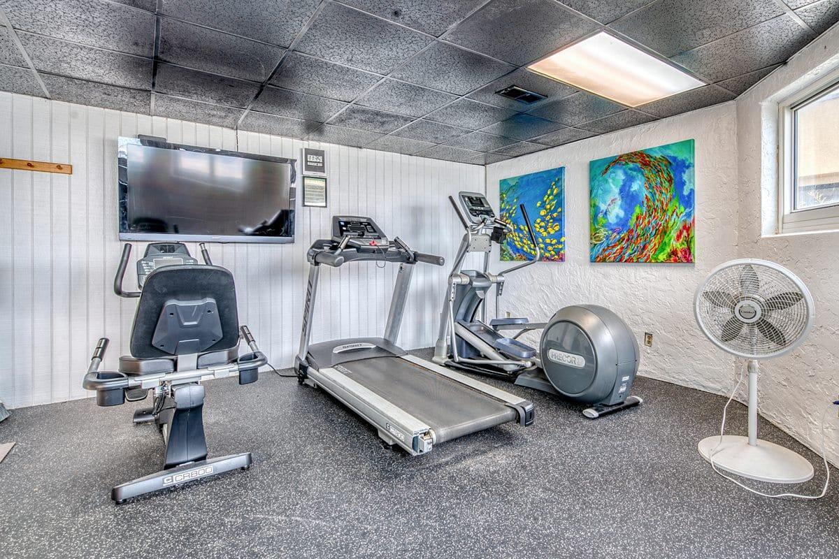 BEACH HOUSE CONDO PH 1 - Residential