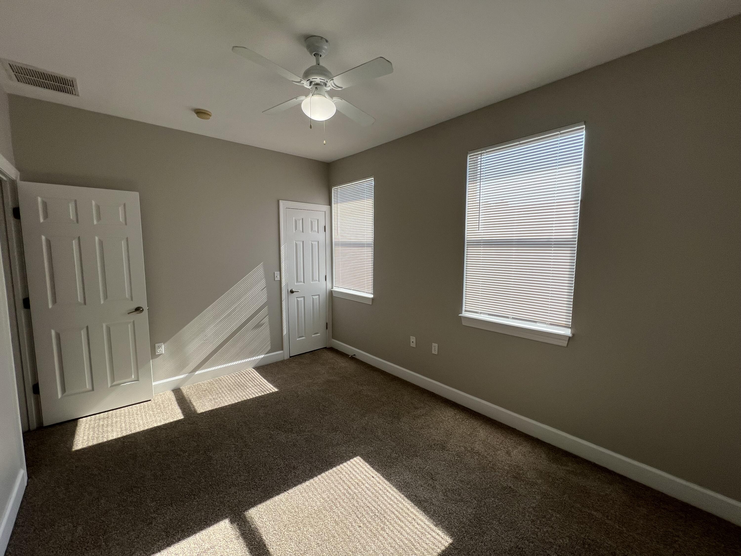 PALMS OF FREEPORT - Residential Lease