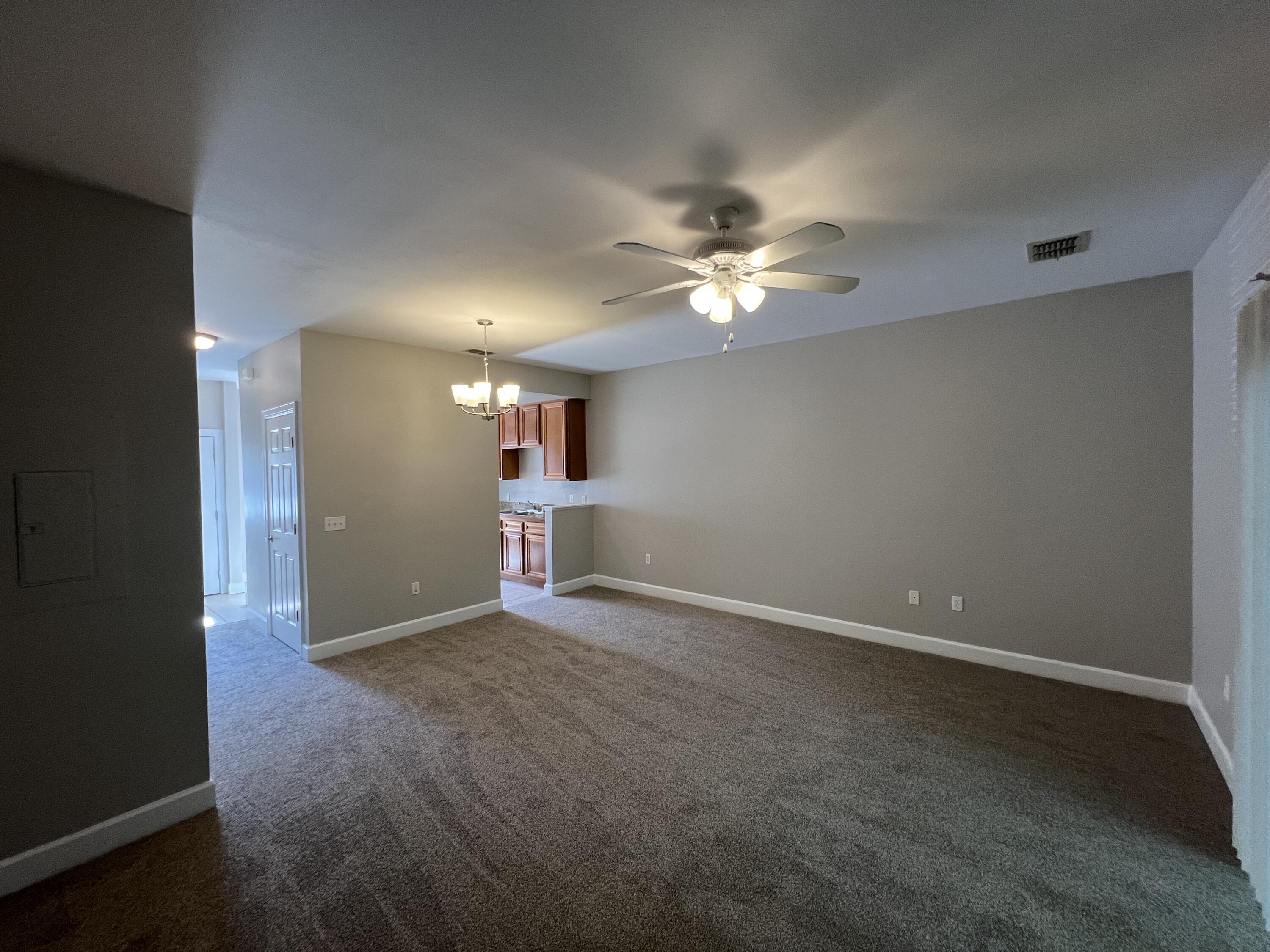 PALMS OF FREEPORT - Residential Lease