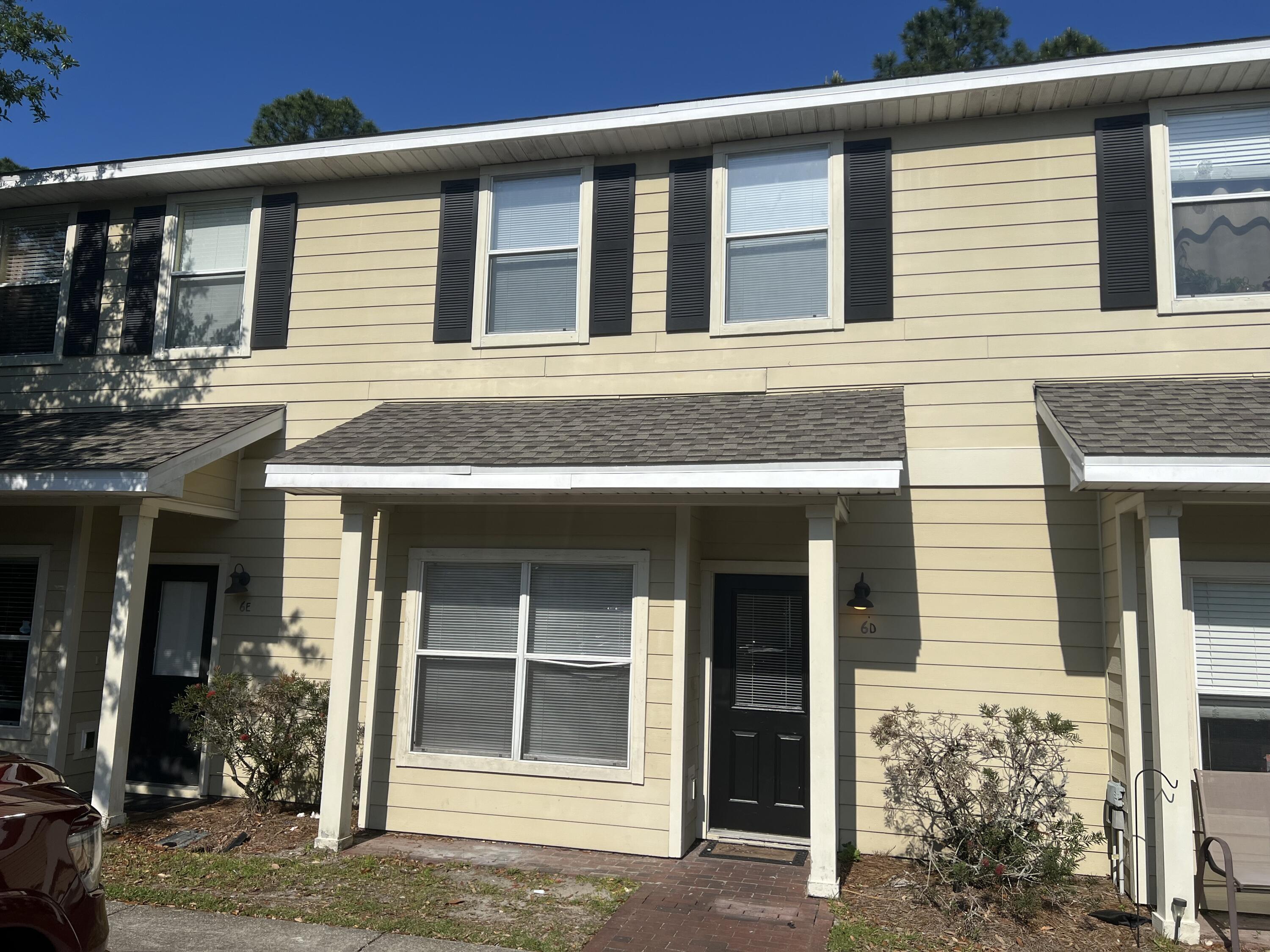 PALMS OF FREEPORT - Residential Lease