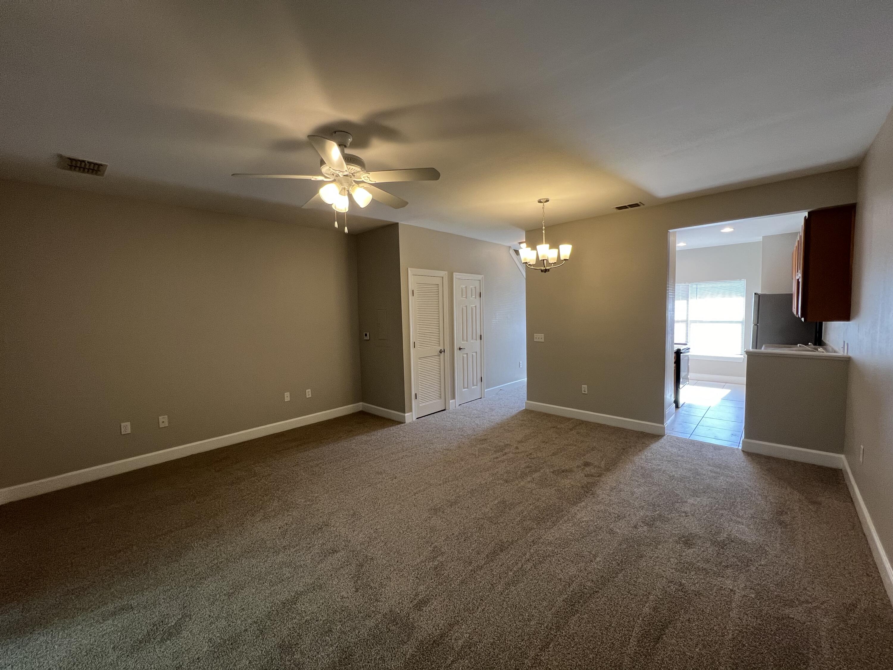 PALMS OF FREEPORT - Residential Lease