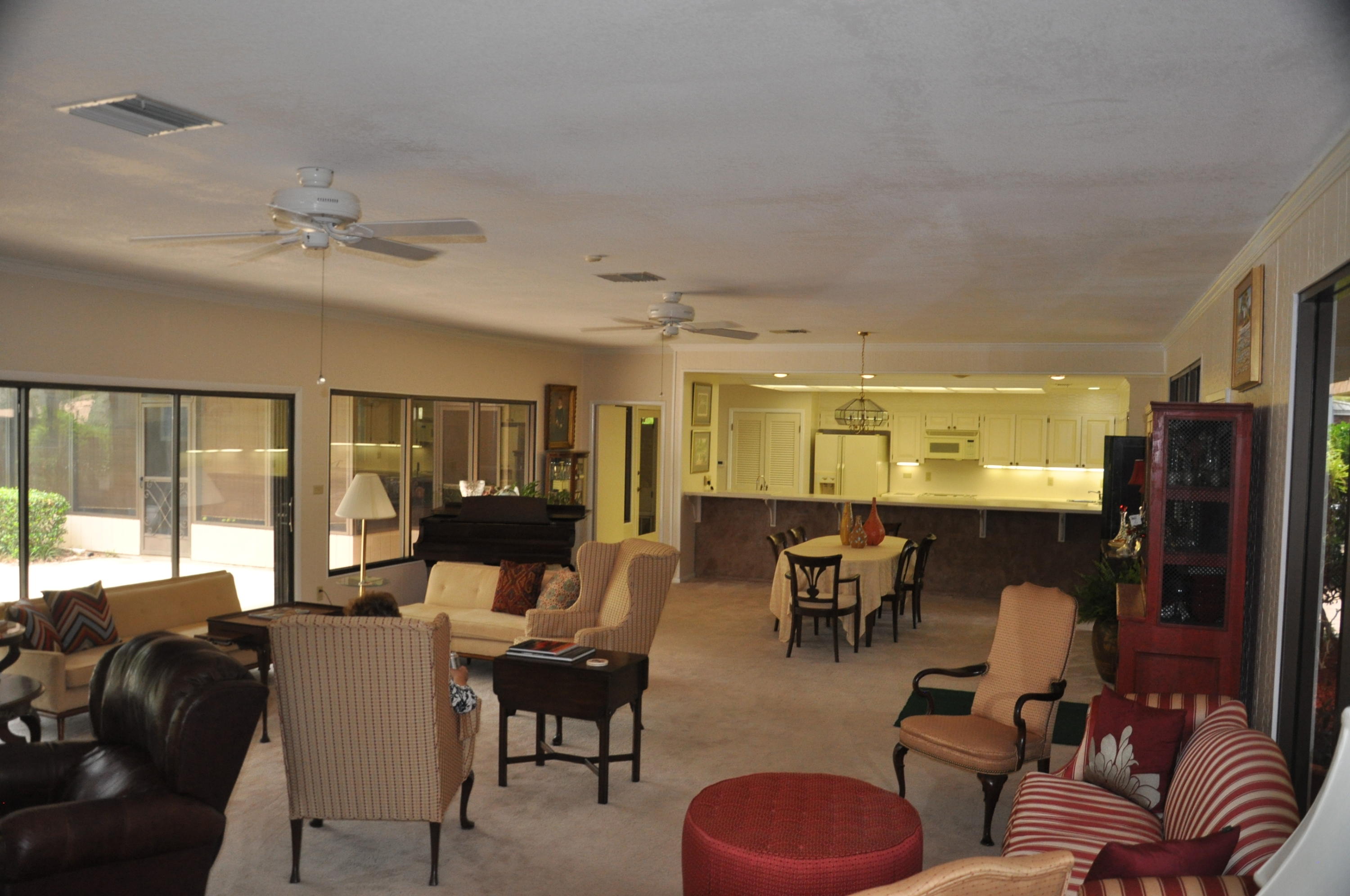 LAKE LORRAINE EST LOT 24 BLK C - Residential