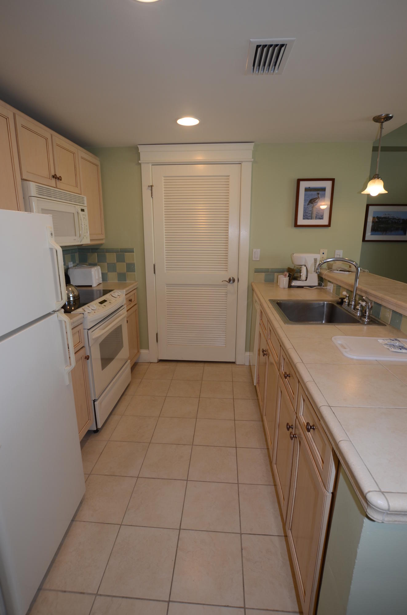 GRAND SANDESTIN - Residential Lease