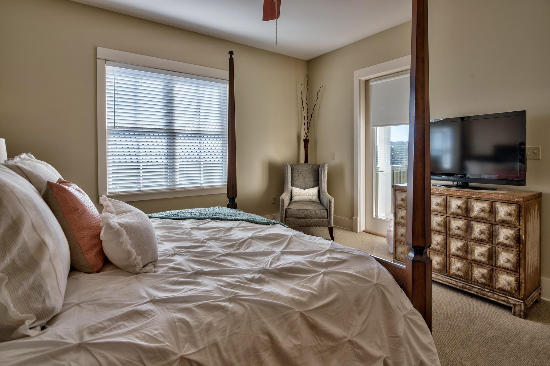 REDFISH VILLAGE - Residential