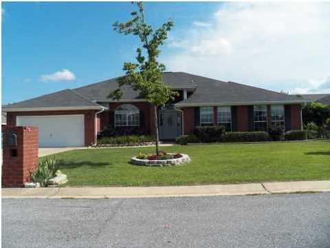 3000 SF Home! Call today to view this beautiful 4 bedroom, 3 bath home with an open floor plan to include a large great room with fireplace, well equipped/roomy kitchen with stainless appliances, island and large walk in pantry, dining room, and office. The flooring has been update with wood and tile in parts of the home. The large Master Bedroom has plenty of room for a sitting area and the master bath has tub, separate shower, double vanities and his/her closets. Three additional bedrooms are all oversized as well and two additional baths. The back has a covered patio, privacy fenced yard and nice landscaping. The front lawn is lovely as well, home has a two car garage w/ opener. Owner will consider pets on a case by case basis. Come see this home today, won't last long!