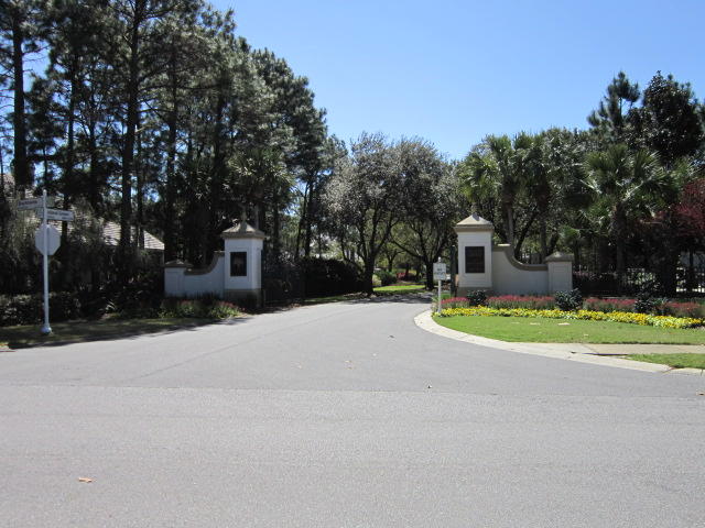 ISLAND GREEN - Land