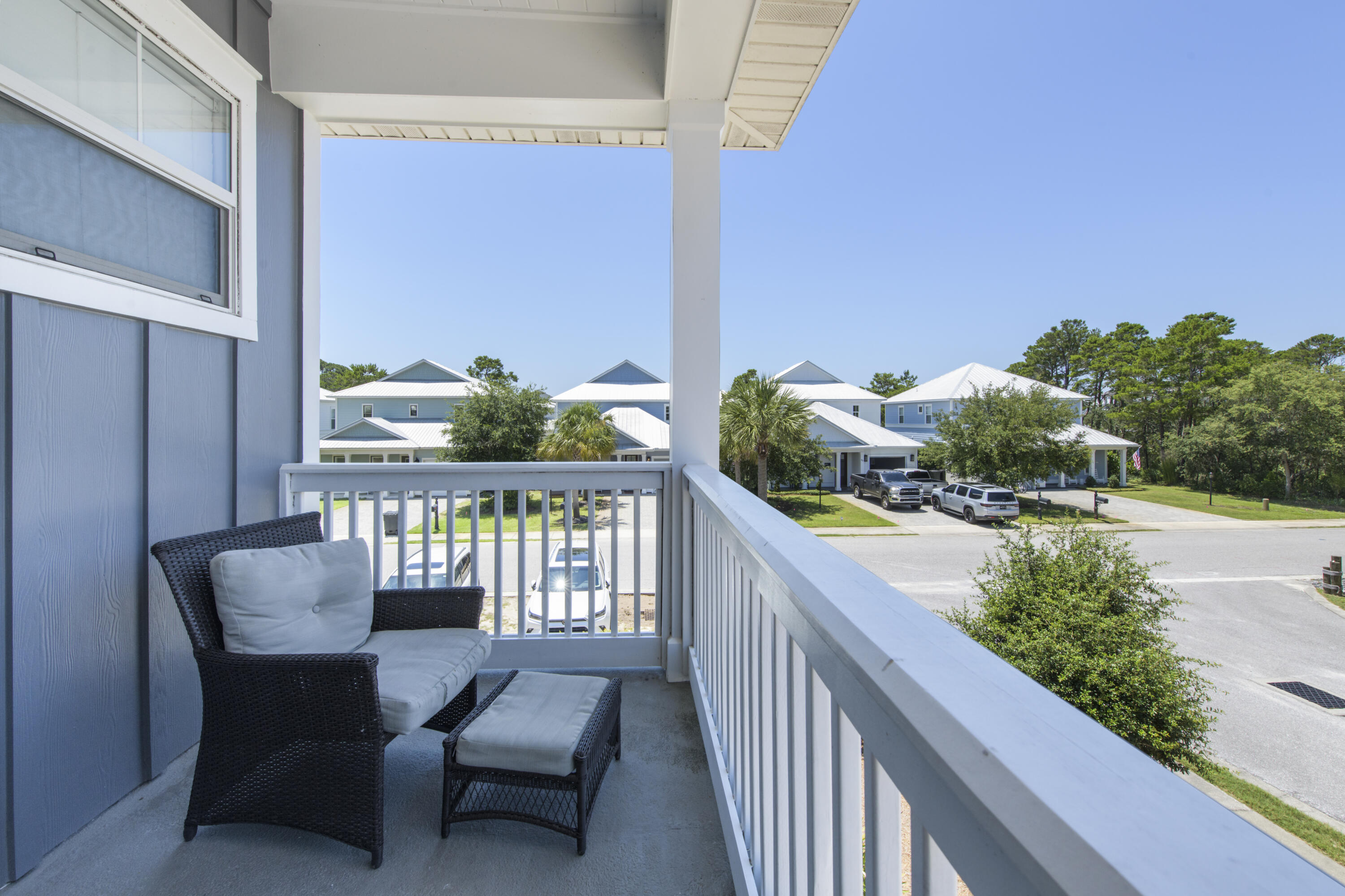 GULF REFLECTIONS - Residential
