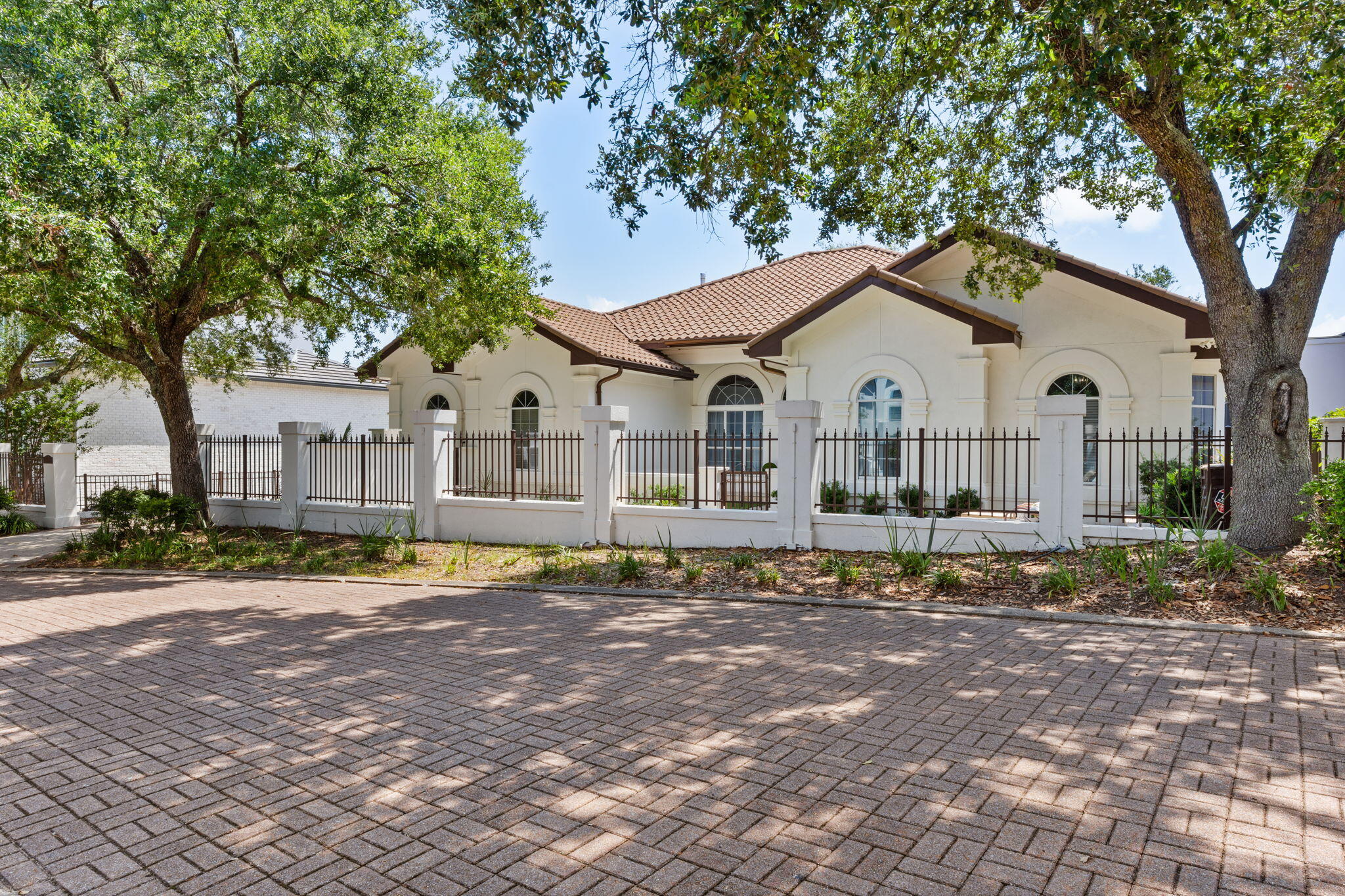 TIVOLI RIDGE - Residential