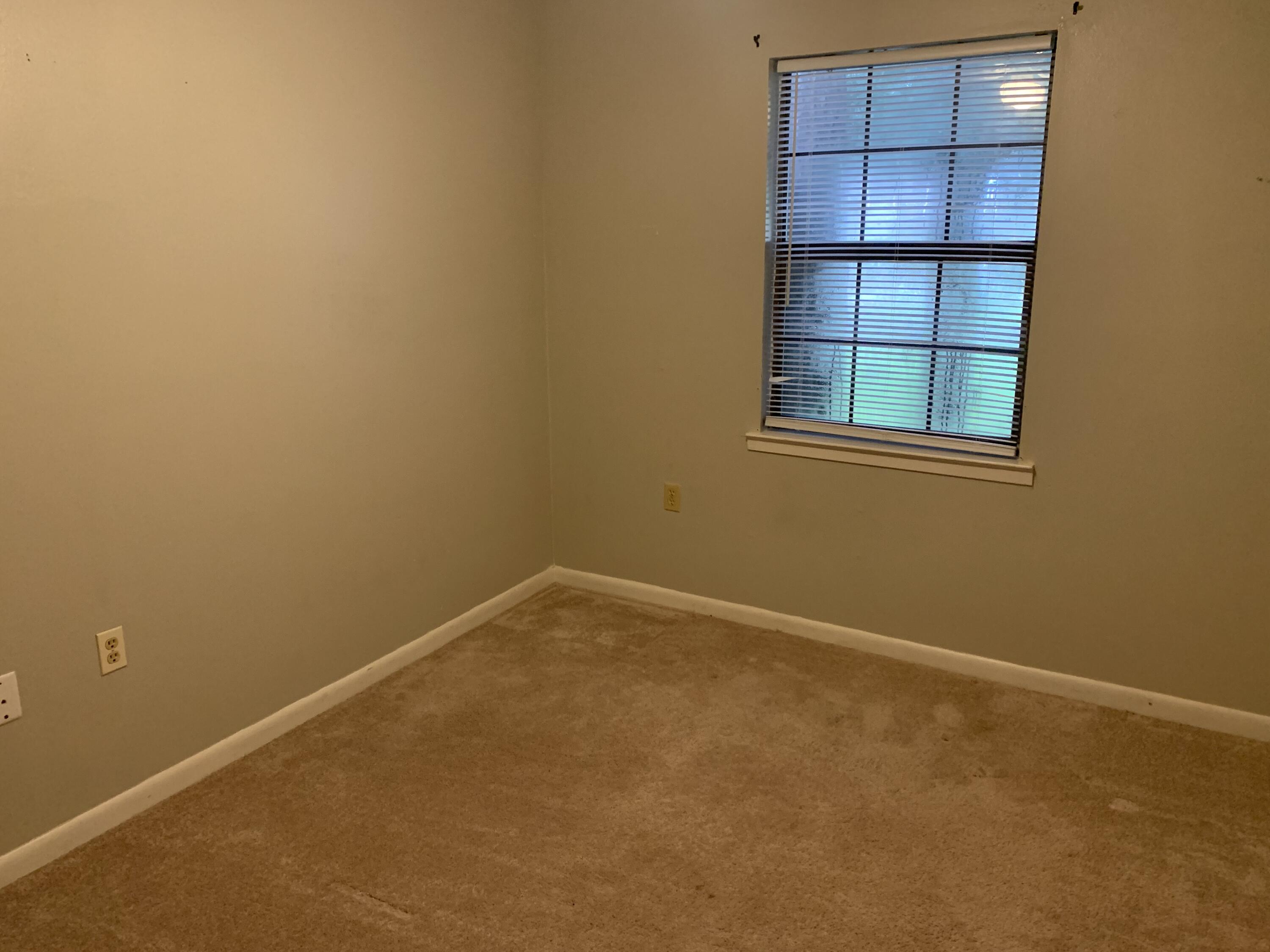 PINE MEADOWS - Residential Lease