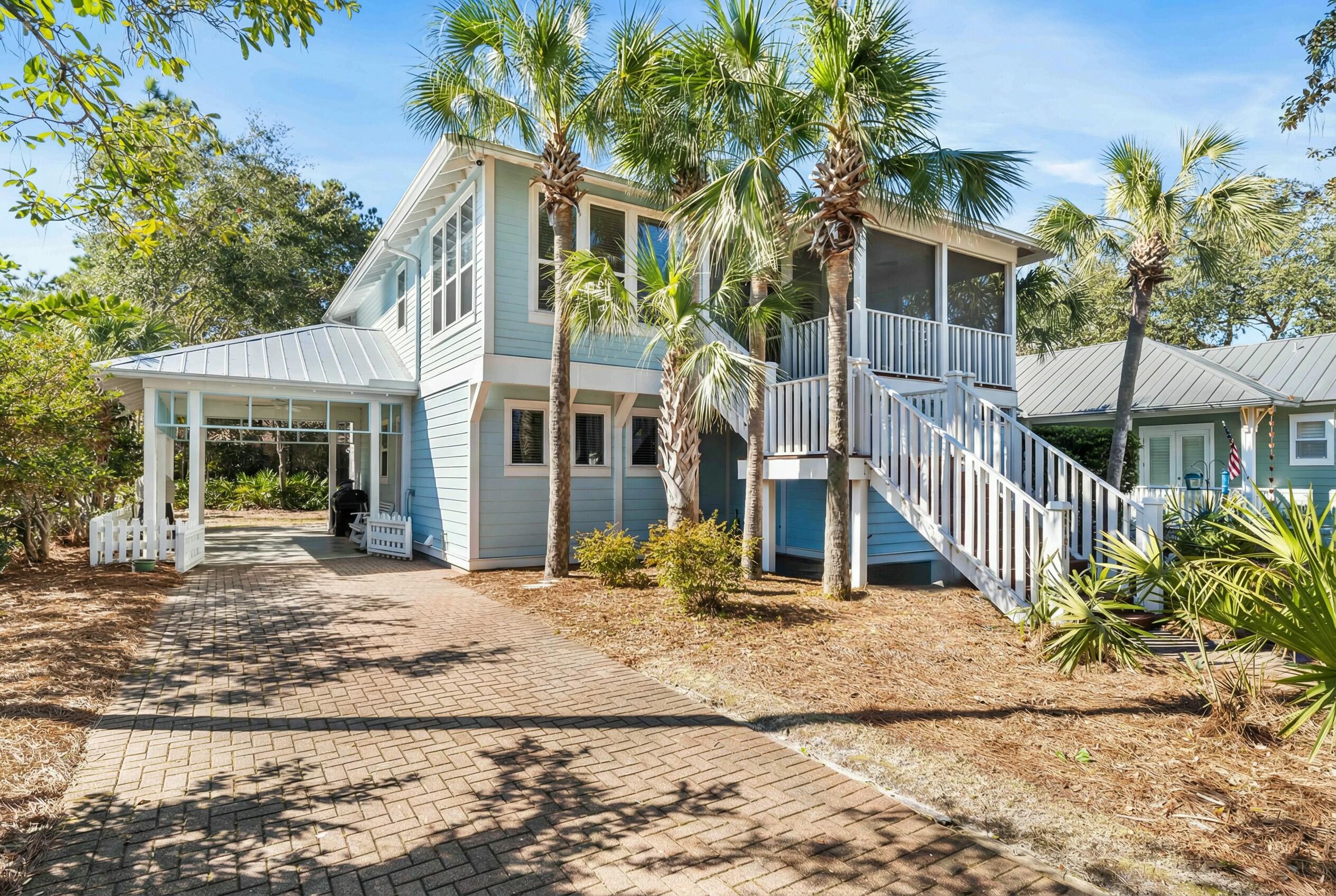 CRYSTAL LAKE - Residential