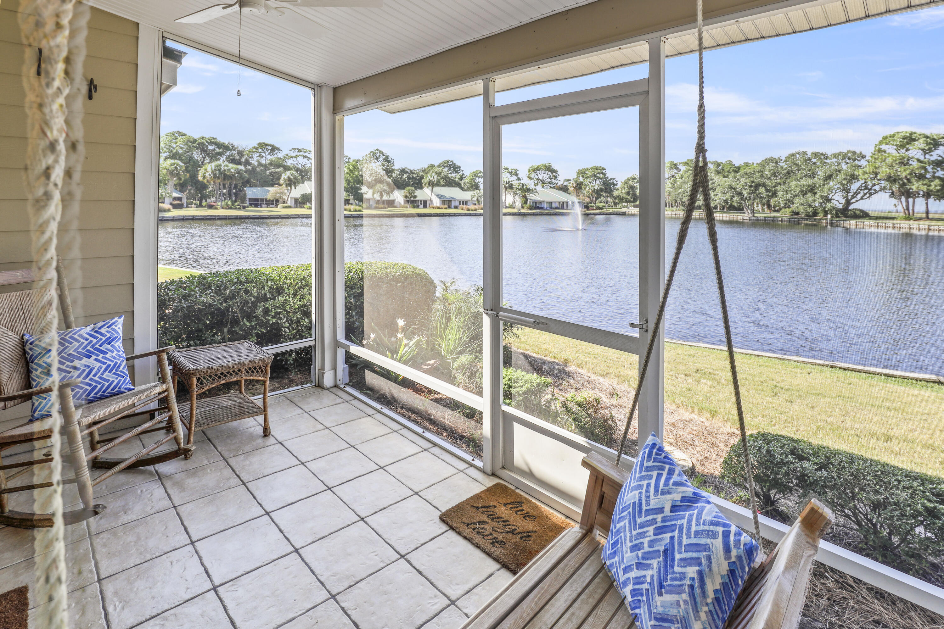 BAYOU VILLAGE CONDO PH 1 - Residential Lease