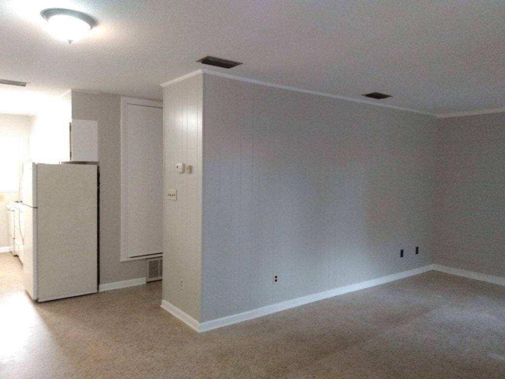 PORT DIXIE - Residential Lease