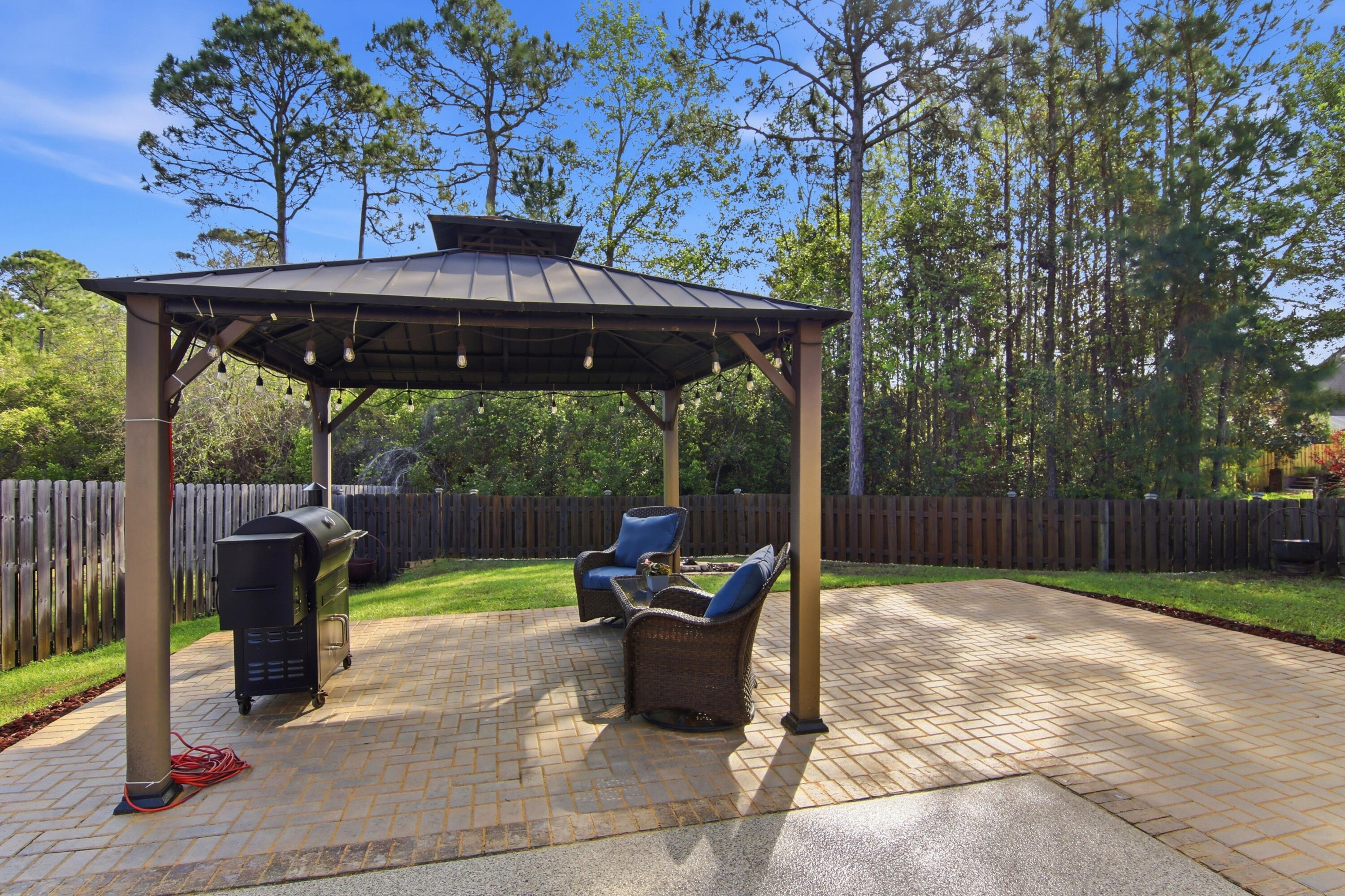 HAMMOCK BAY - Residential