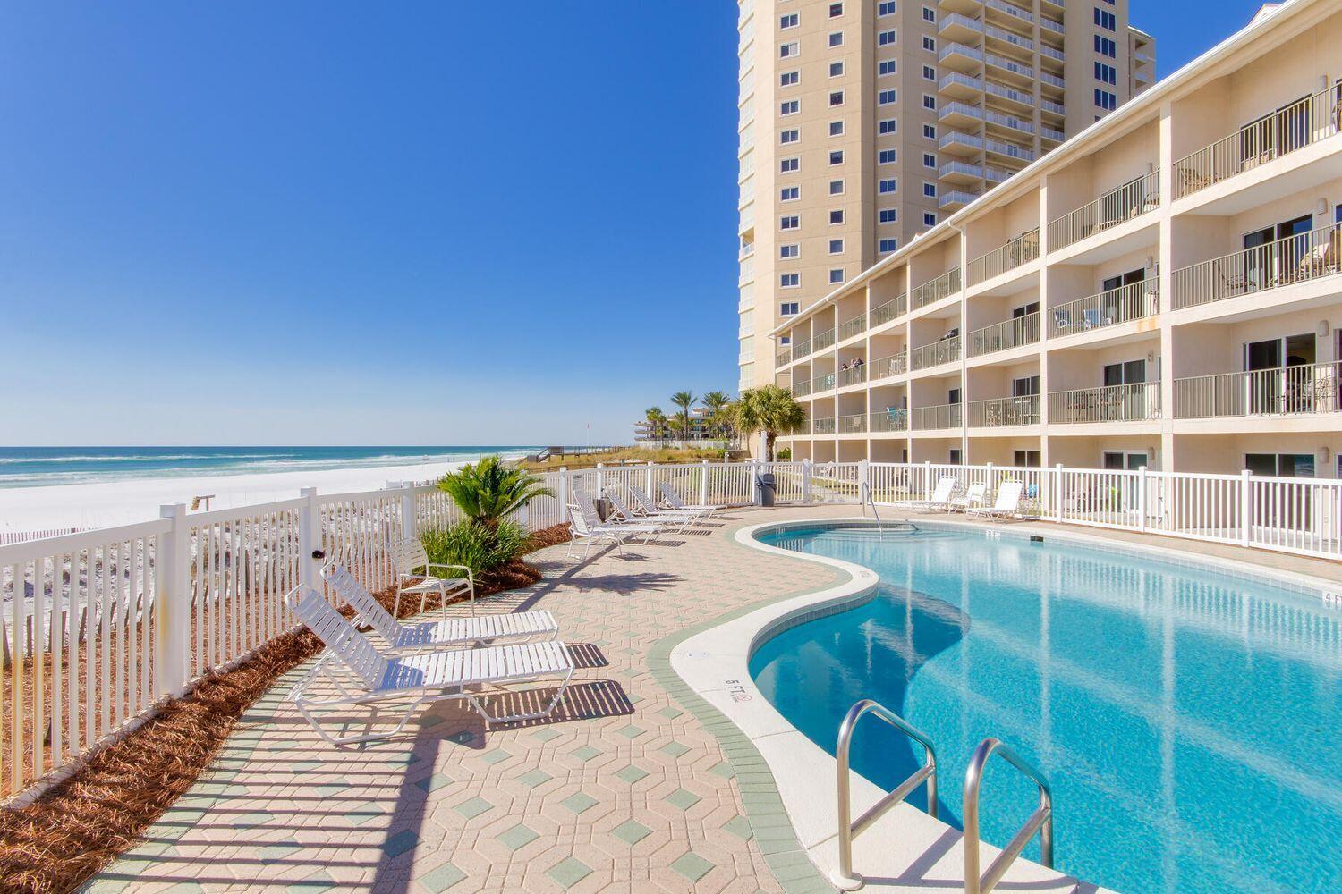 WINDANCER CONDO - Residential