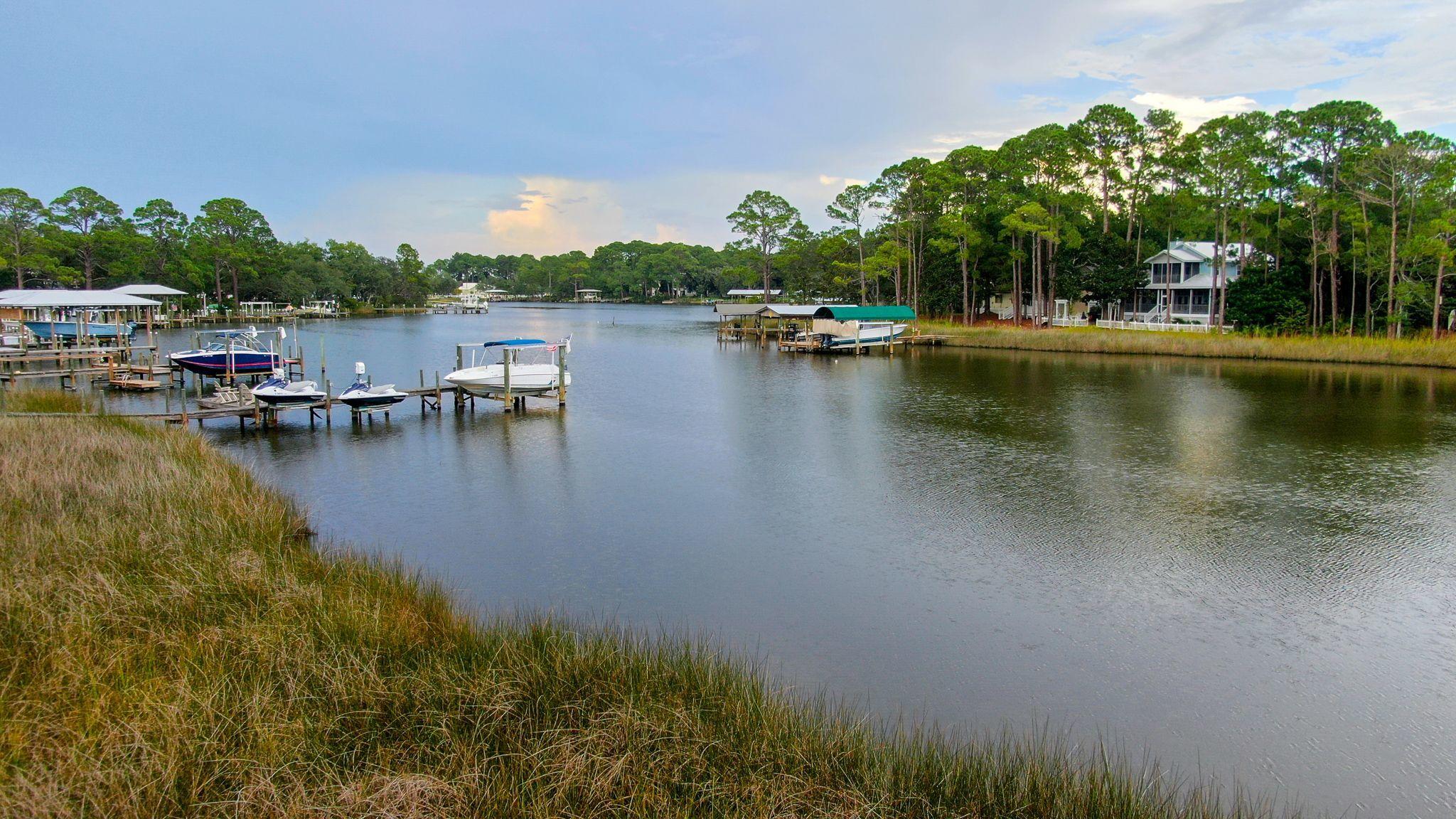 BOTANY BAYOU - Land