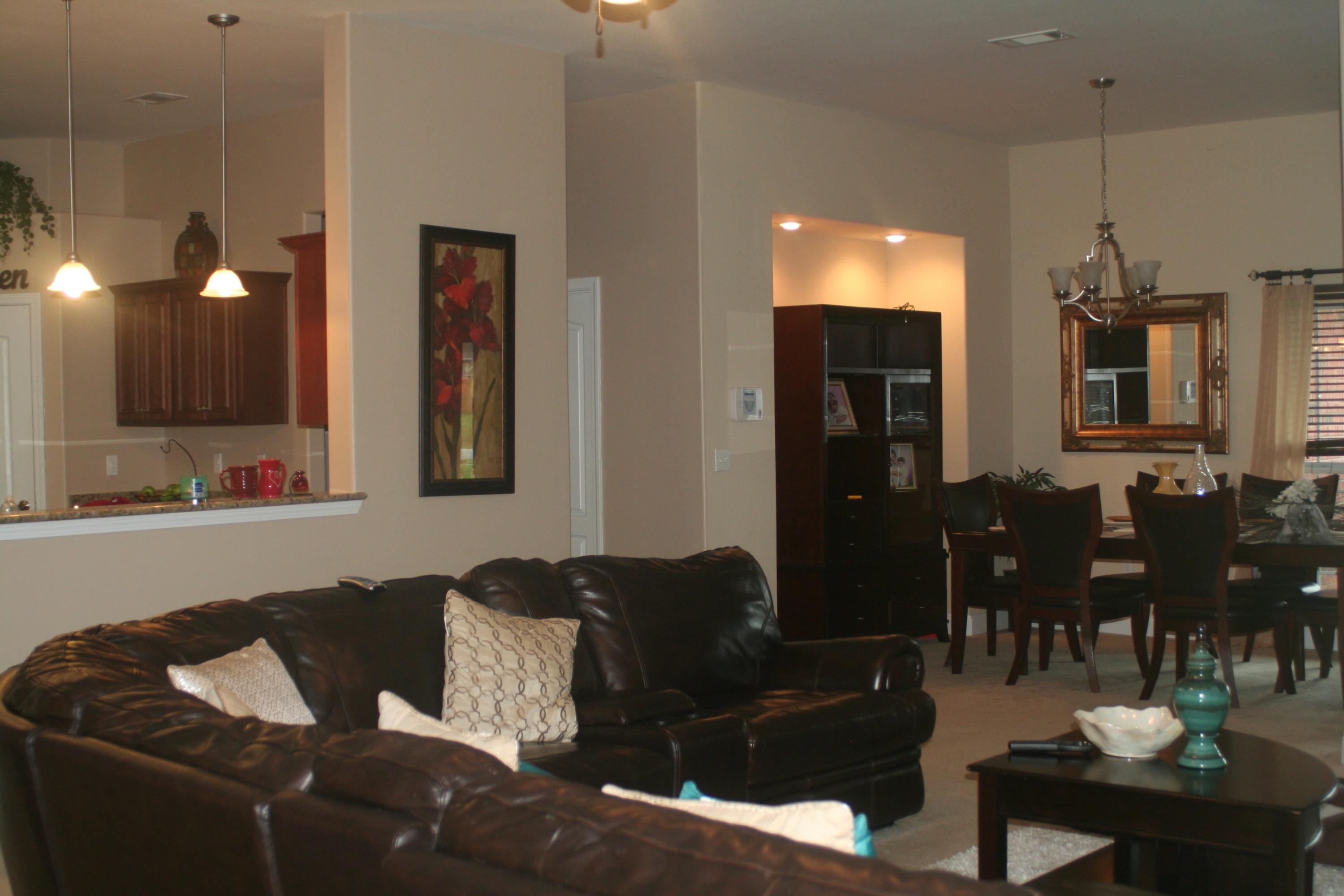 BROWNSTONE MANOR - Residential Lease
