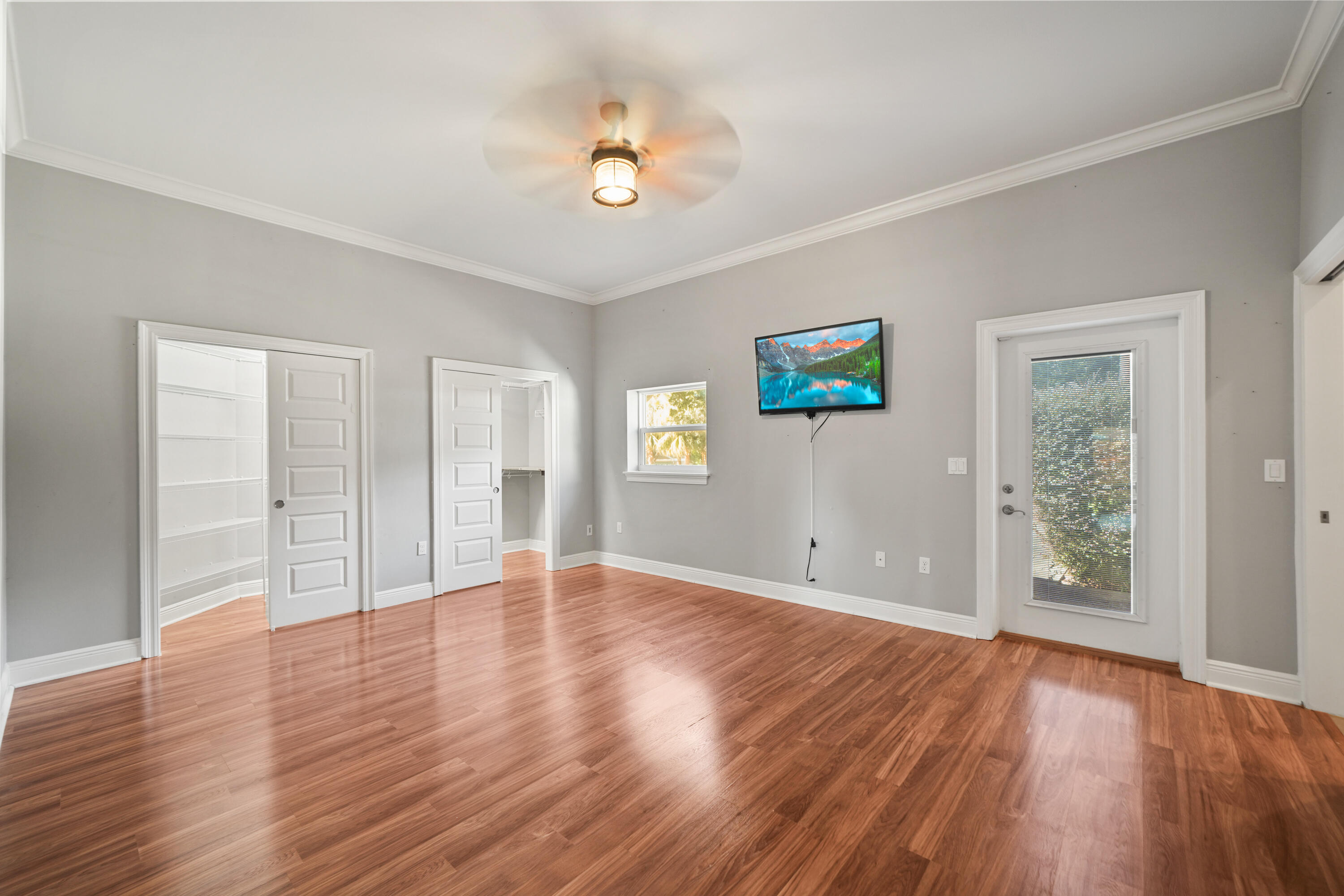 LONGWOOD - Residential
