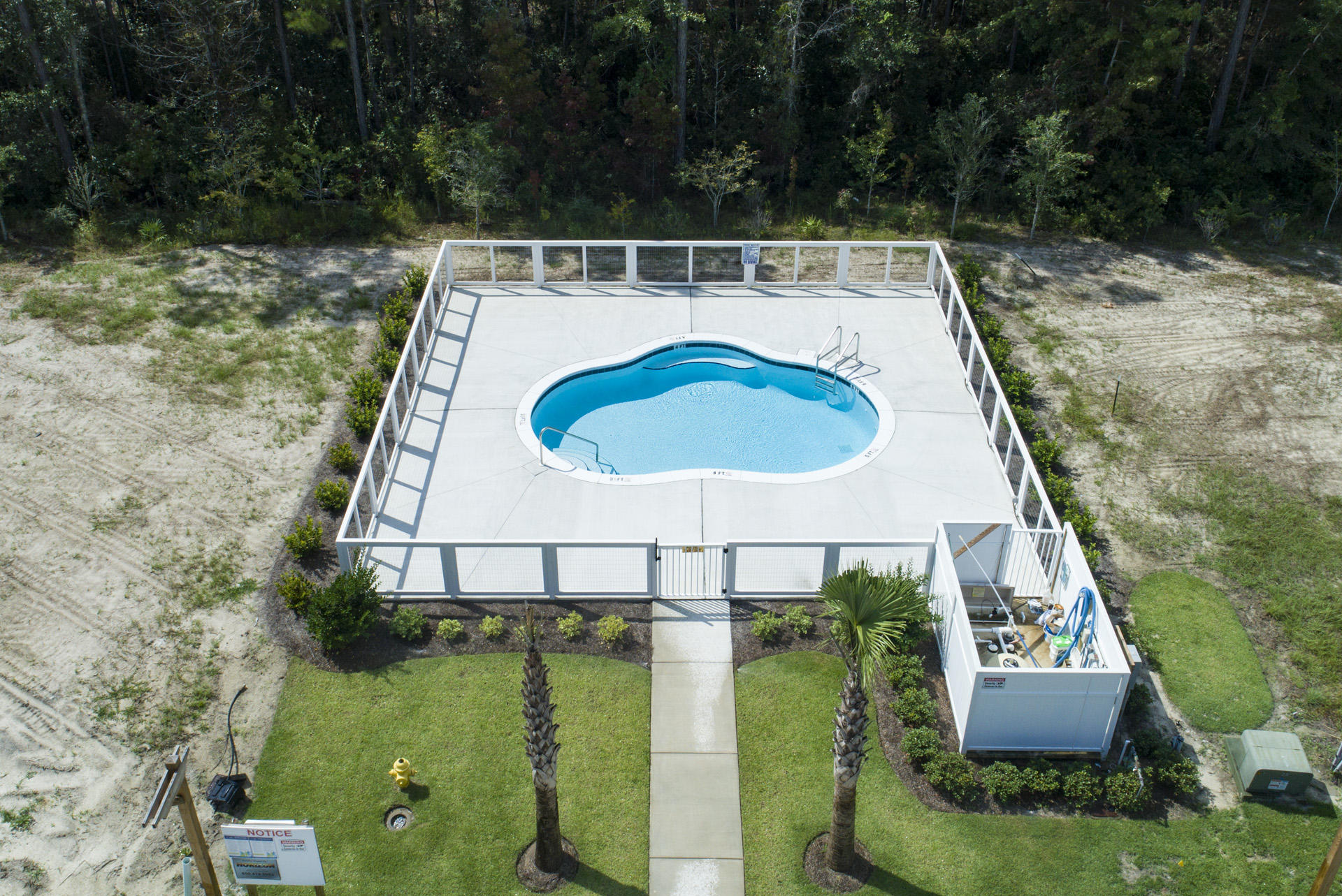 LIGHTHOUSE POINTE - Residential Lease