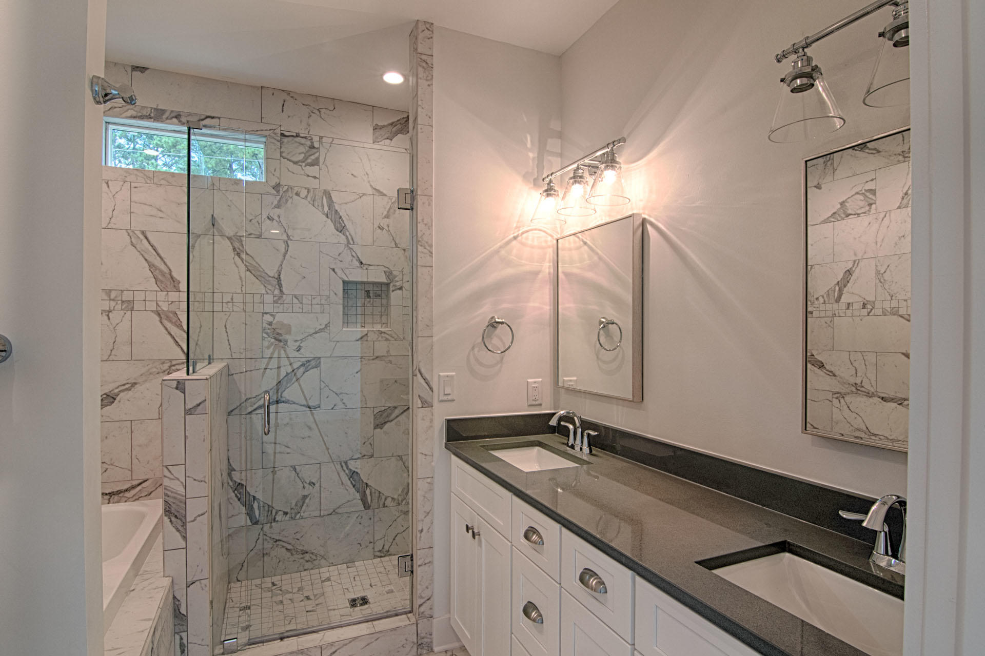 LIGHTHOUSE POINTE - Residential Lease