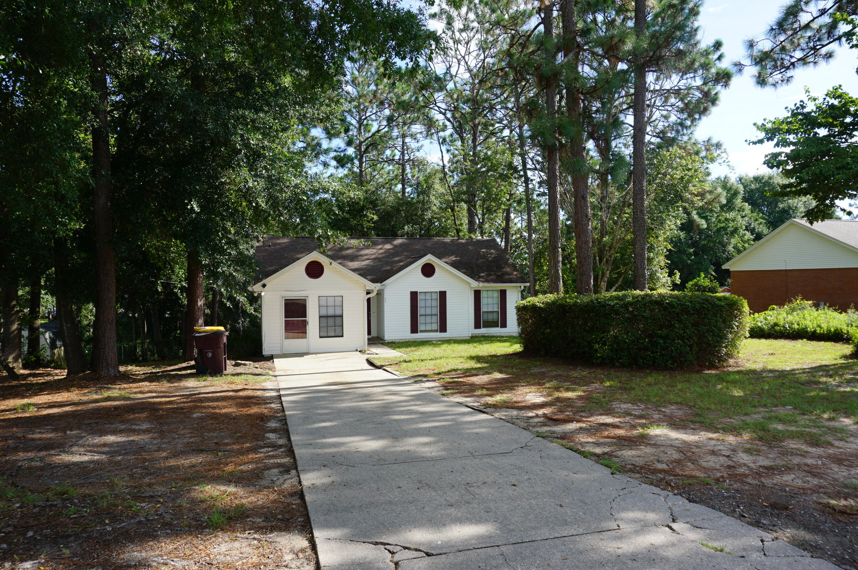 SHOAL CREEK S/D - Residential Lease