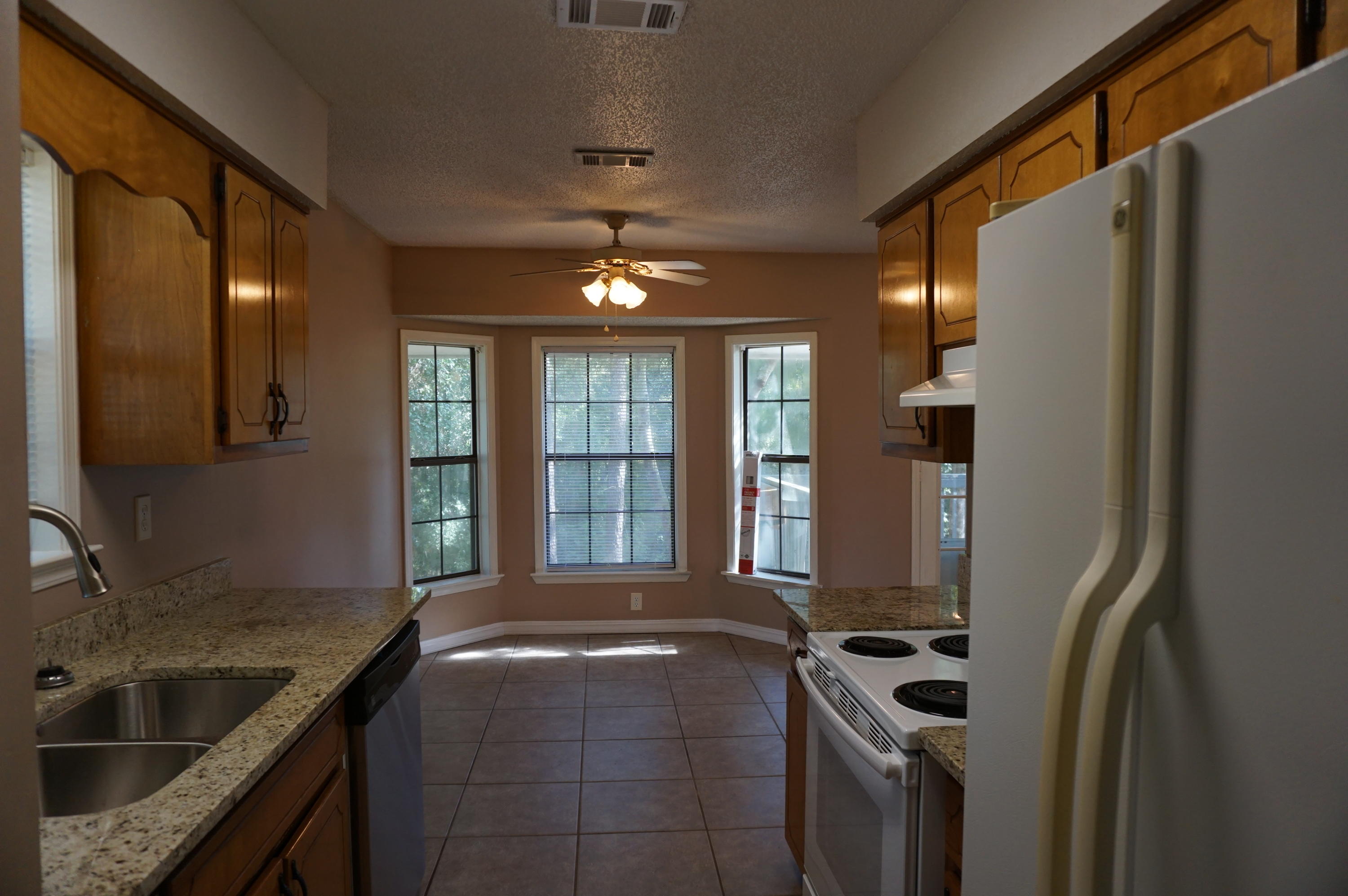 SHOAL CREEK S/D - Residential Lease