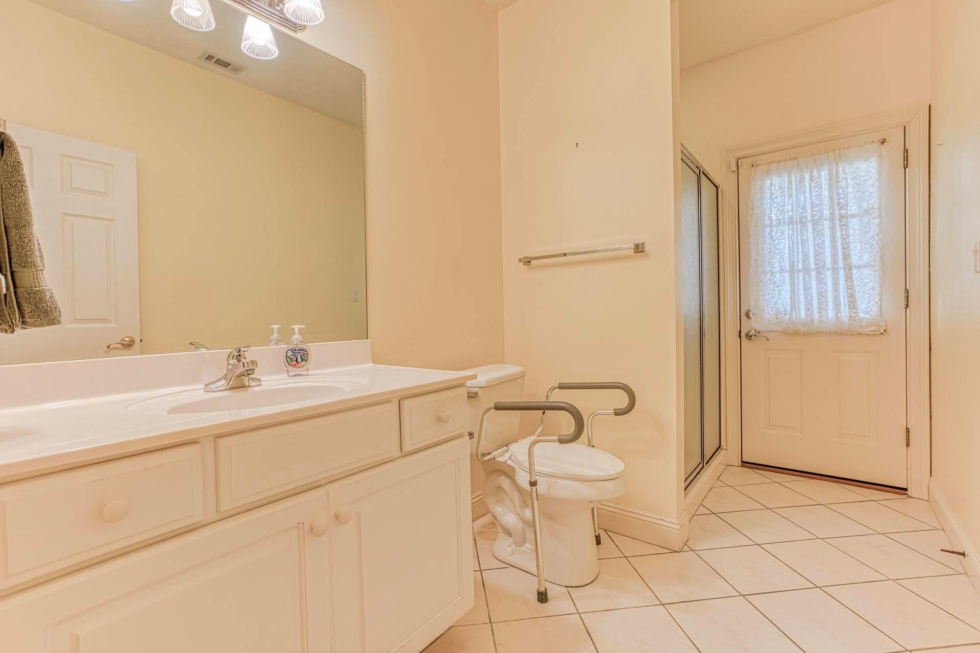 ROCKY BAYOU COUNTRY CLUB ESTATES 9 - Residential
