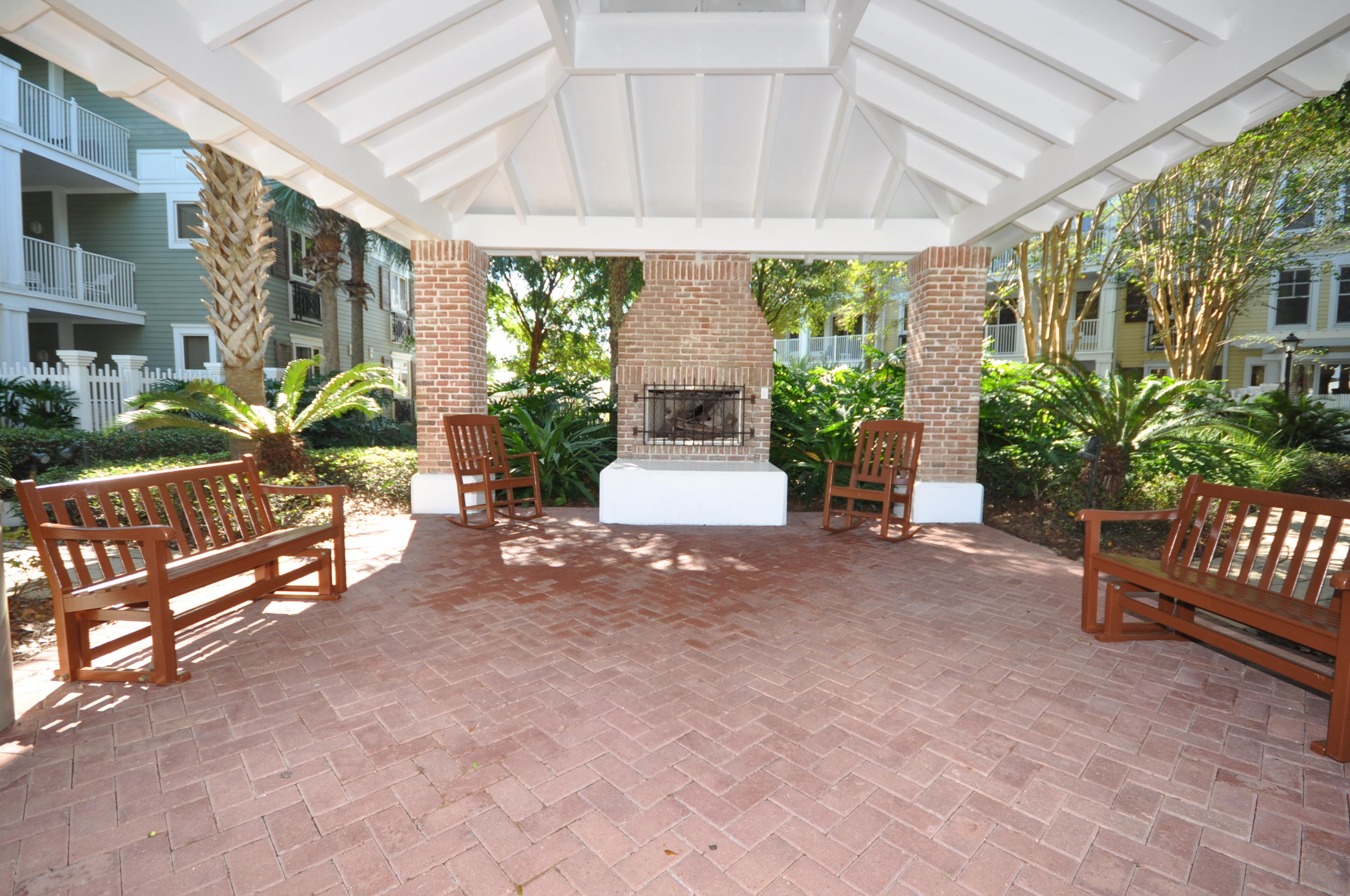 MARKET STREET INN - Residential