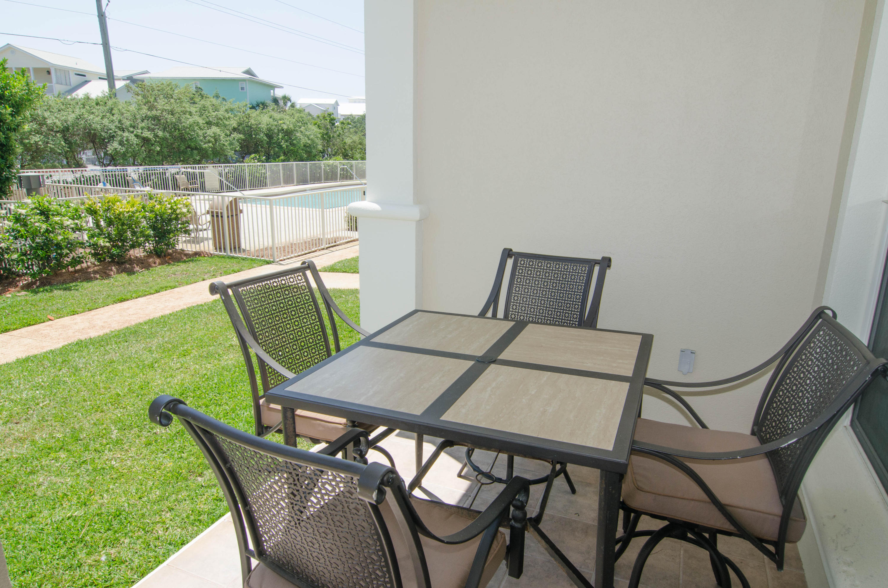 VILLAS AT SEAGROVE BEACH - Residential