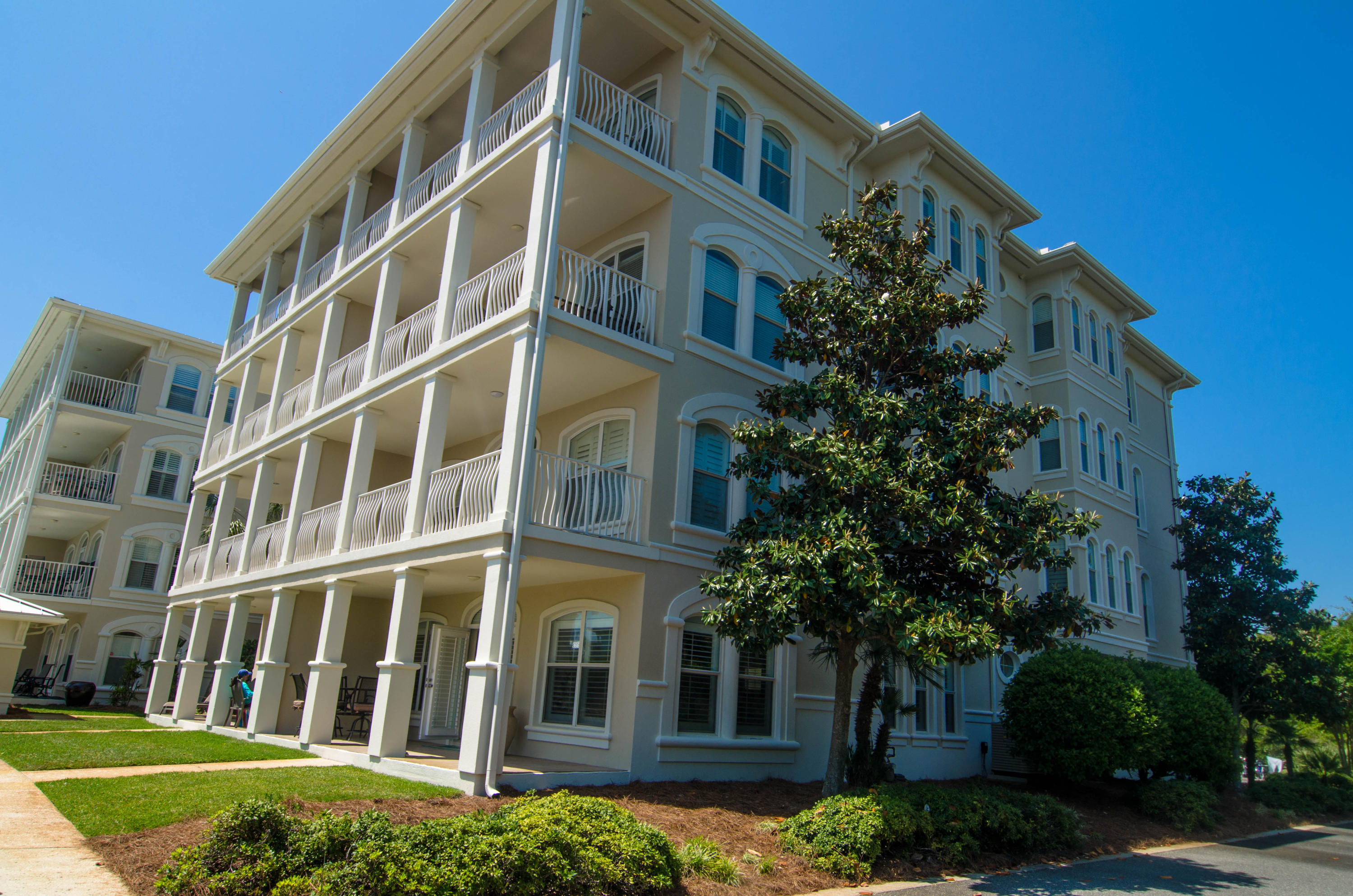VILLAS AT SEAGROVE BEACH - Residential