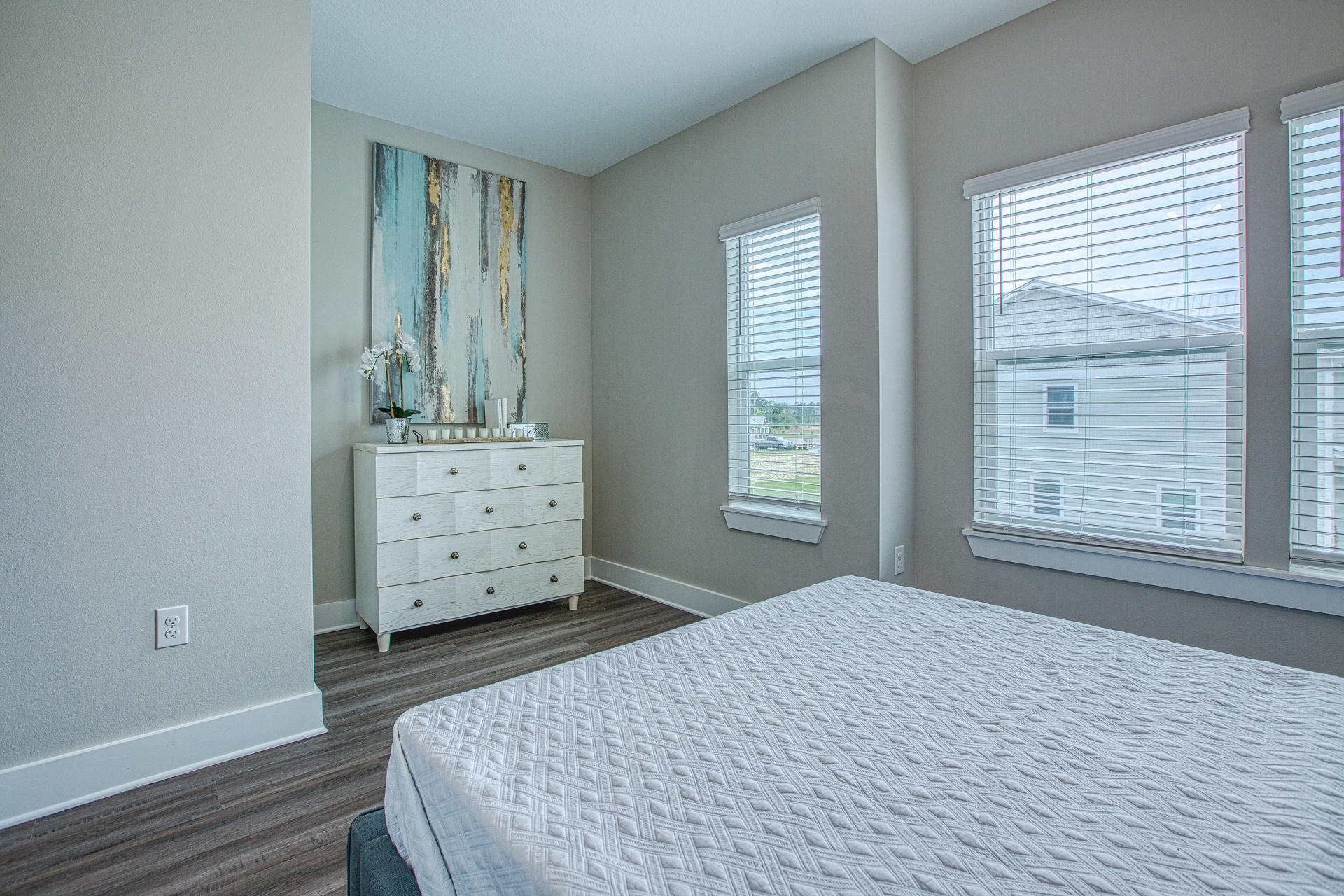 VERANDAS AT FREEPORT - Residential Lease