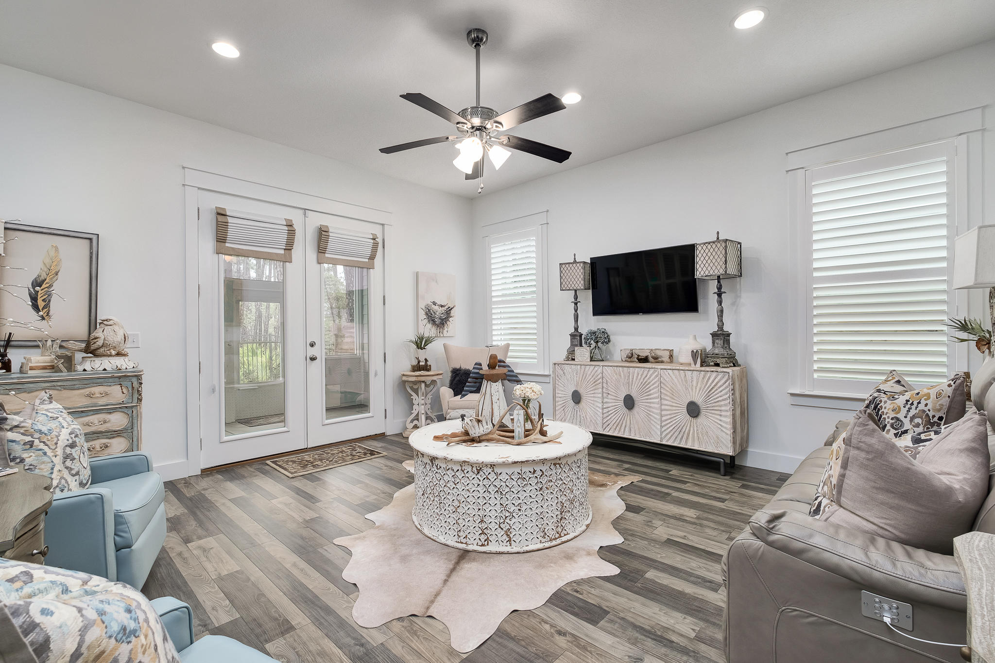 FRANGISTA BEACH - Residential