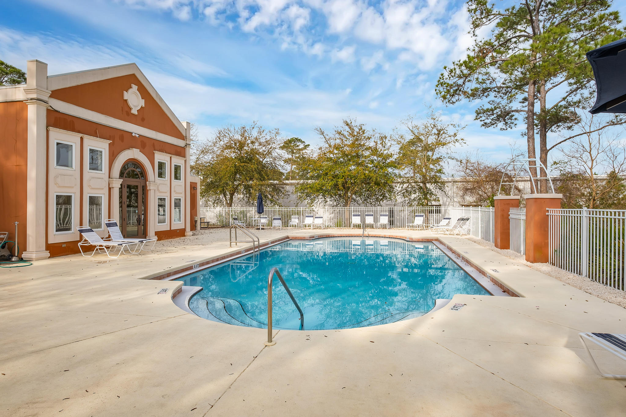 FRANGISTA BEACH - Residential