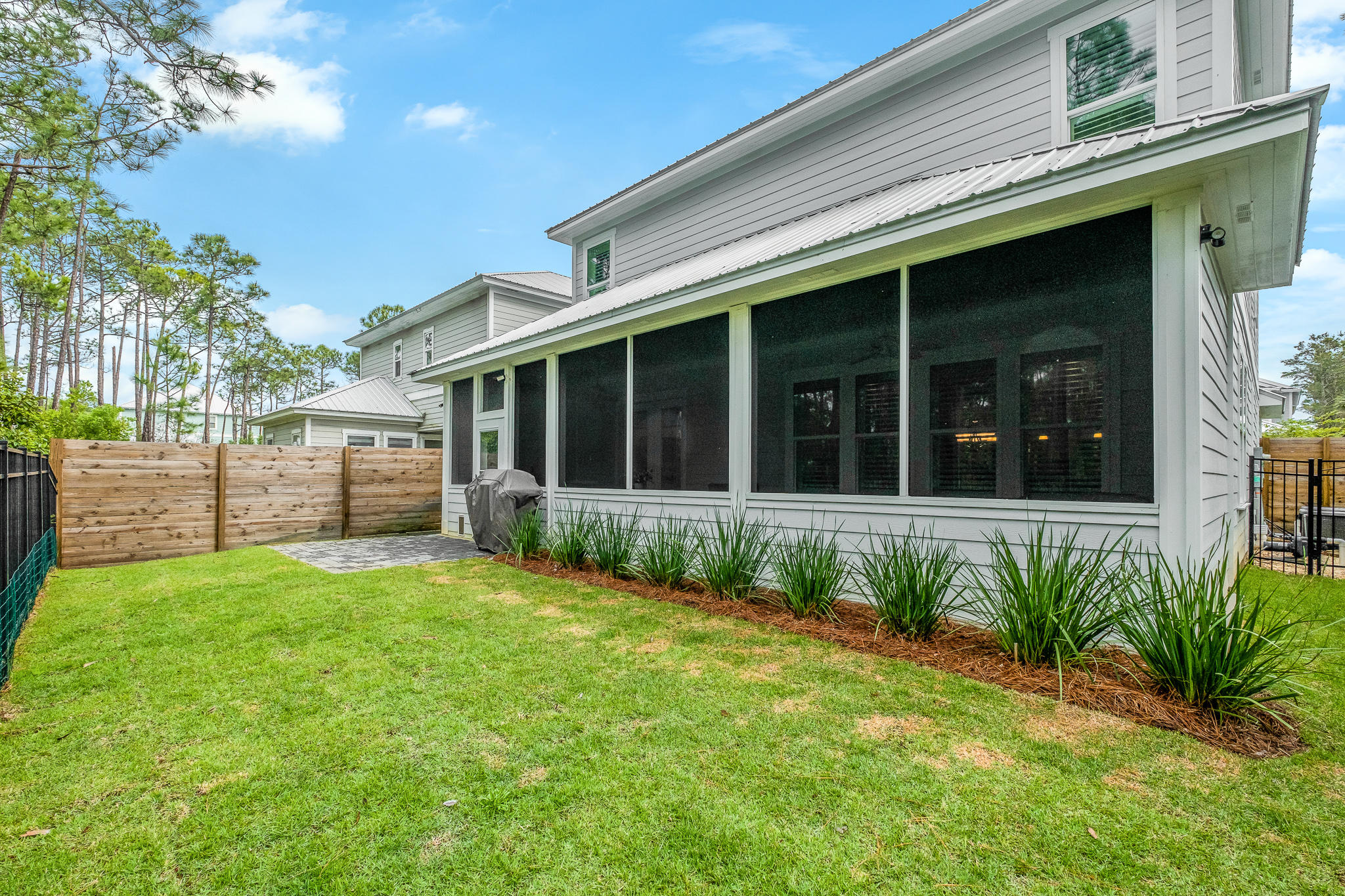 FRANGISTA BEACH - Residential