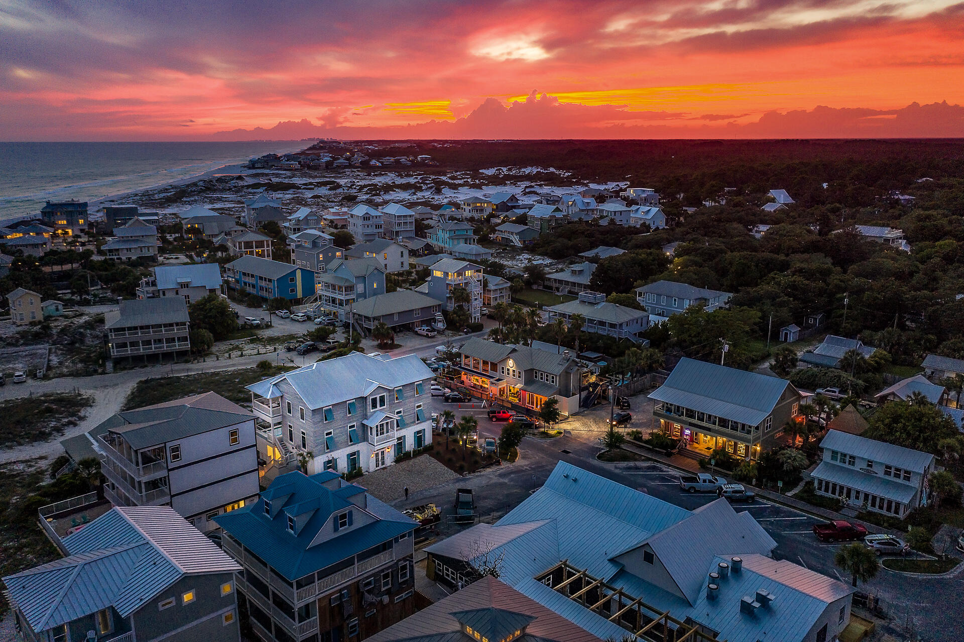GRAYTON BEACH - Residential