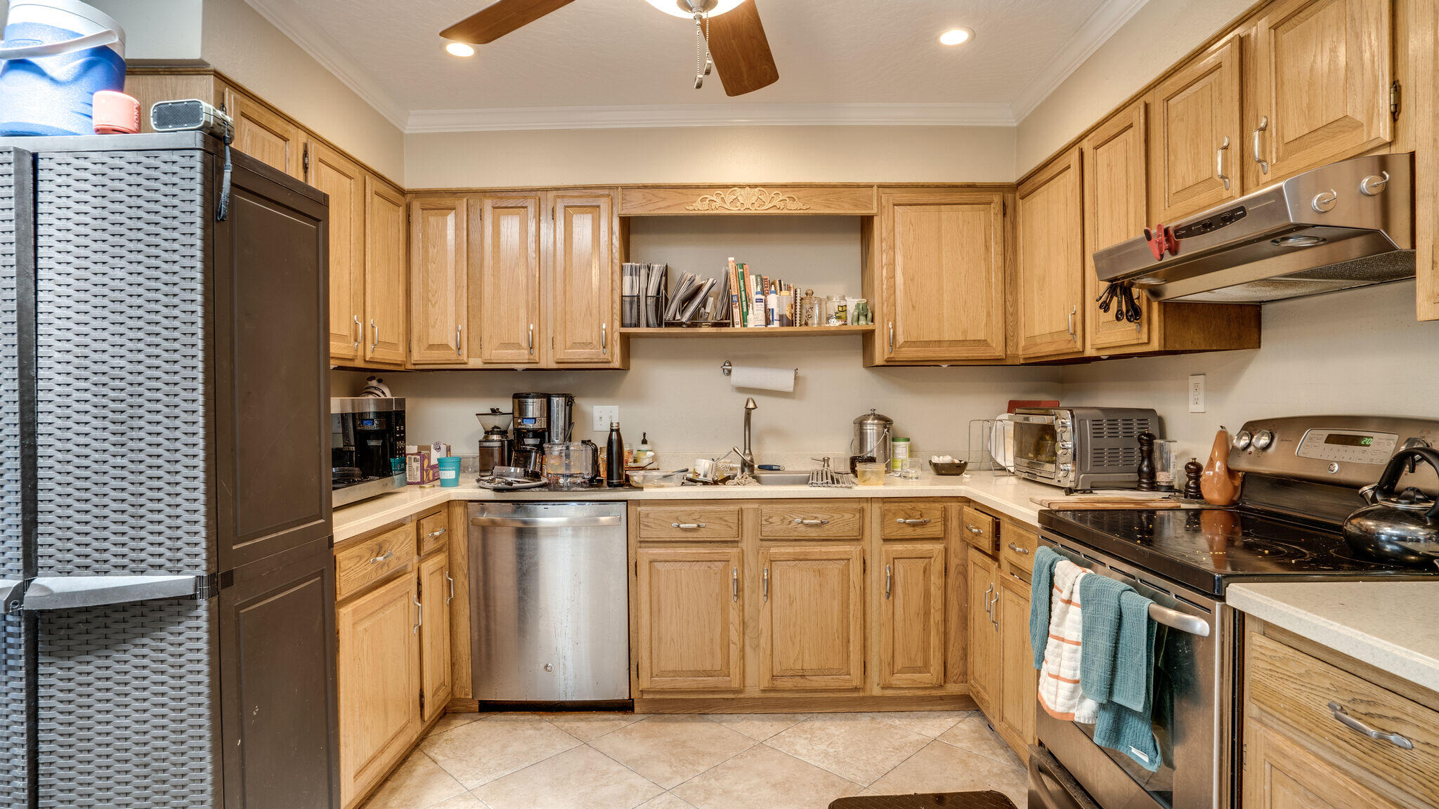TANGLEWOOD S/D 1ST ADDN - Residential Lease