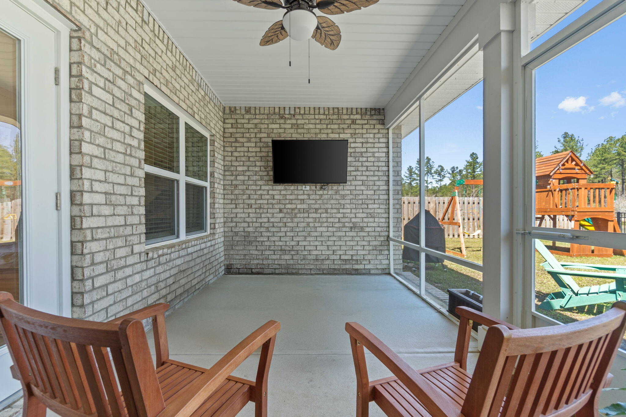 HAMMOCK BAY - Residential