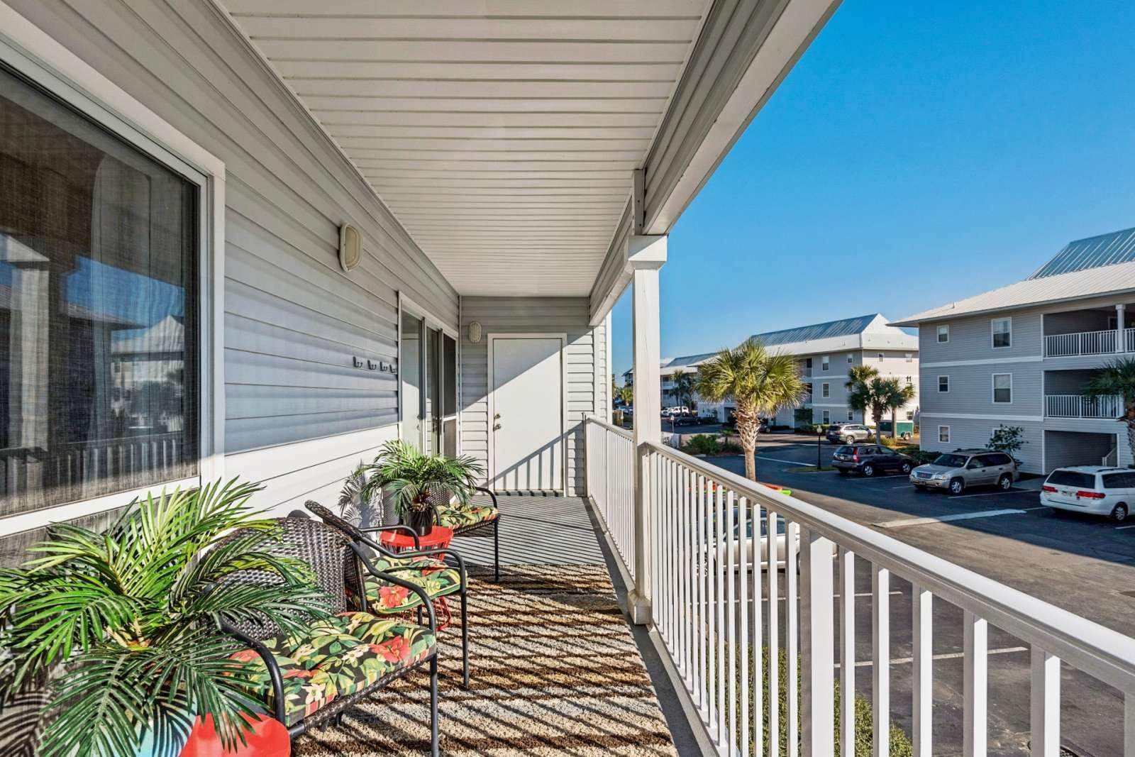 BEACHSIDE VILLAS CONDO - Residential