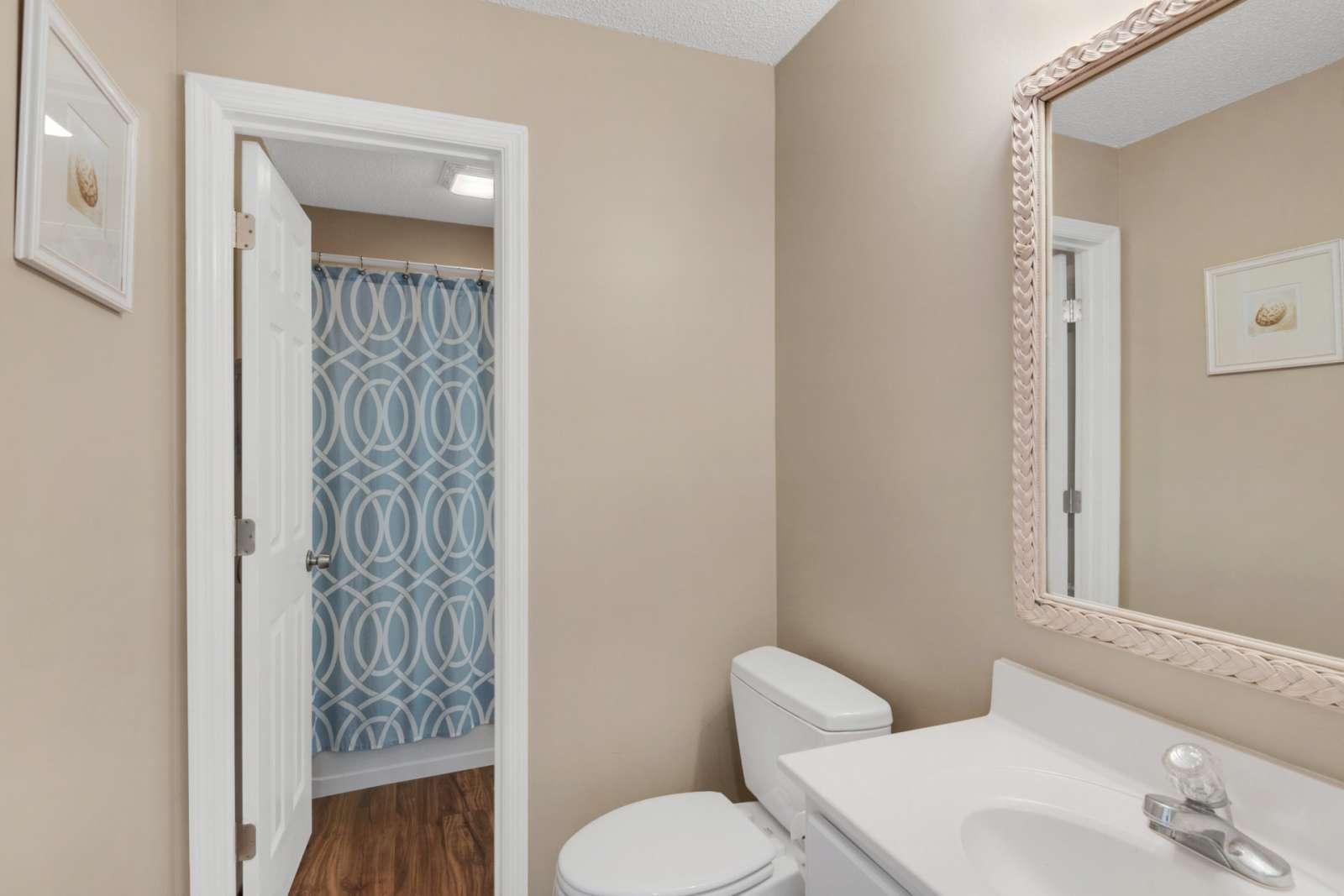 BEACHSIDE VILLAS CONDO - Residential