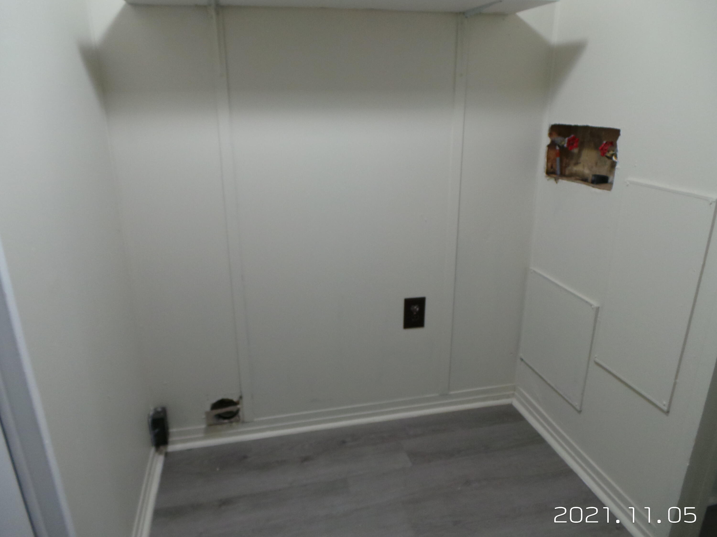 Blue Gill Loop - Residential Lease